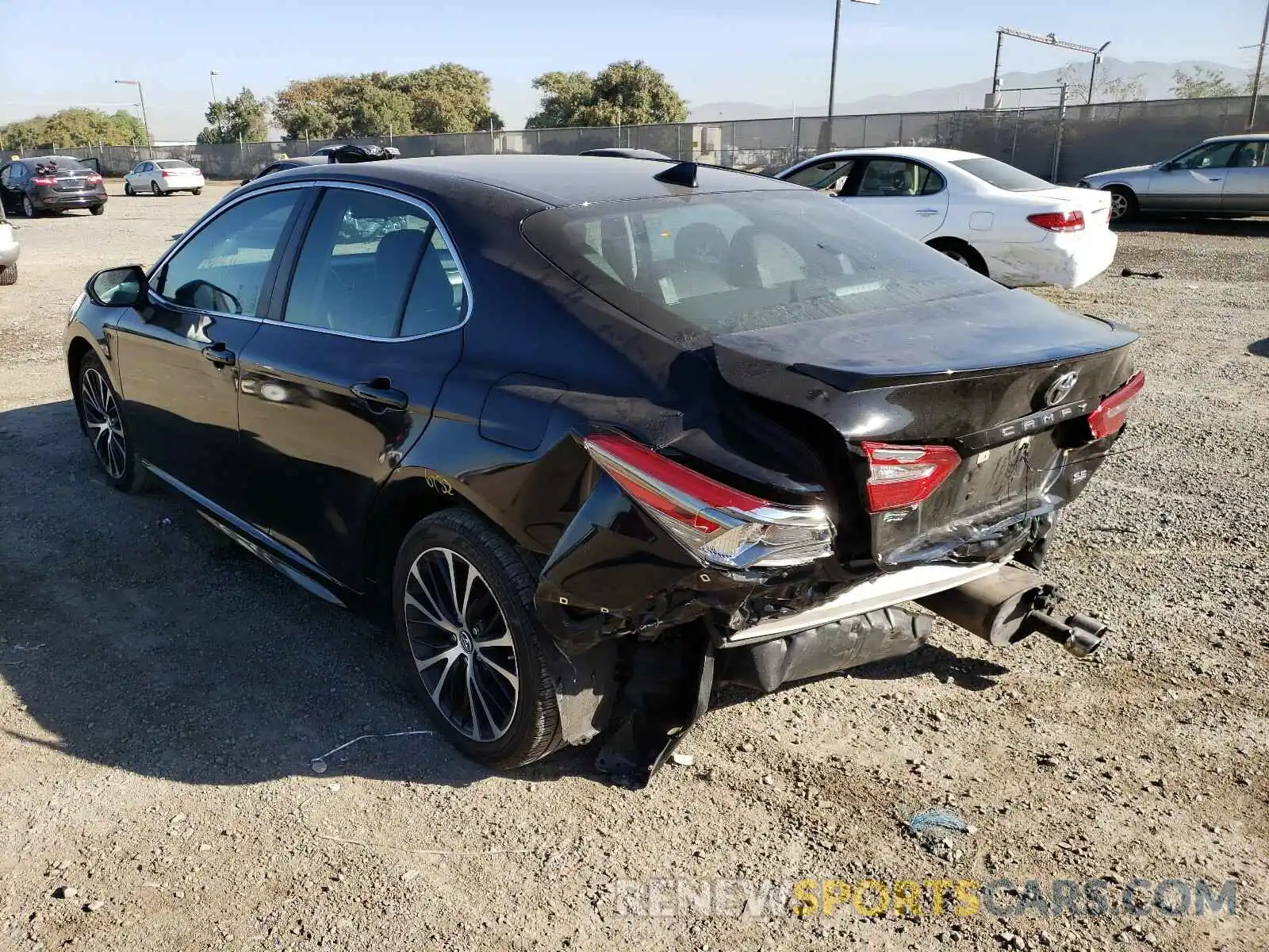 3 Photograph of a damaged car 4T1B11HK9KU718431 TOYOTA CAMRY 2019