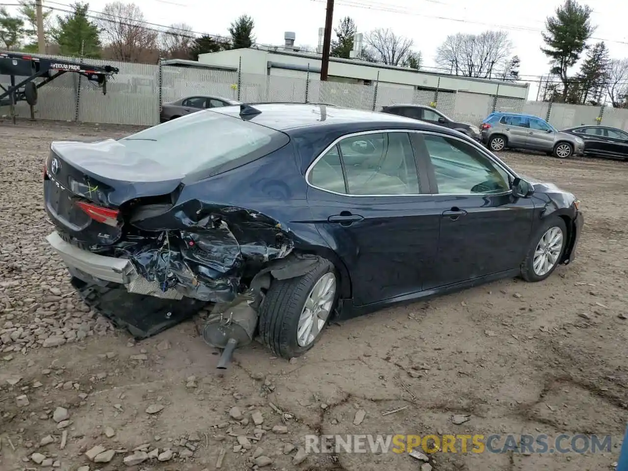 3 Photograph of a damaged car 4T1B11HK9KU719546 TOYOTA CAMRY 2019