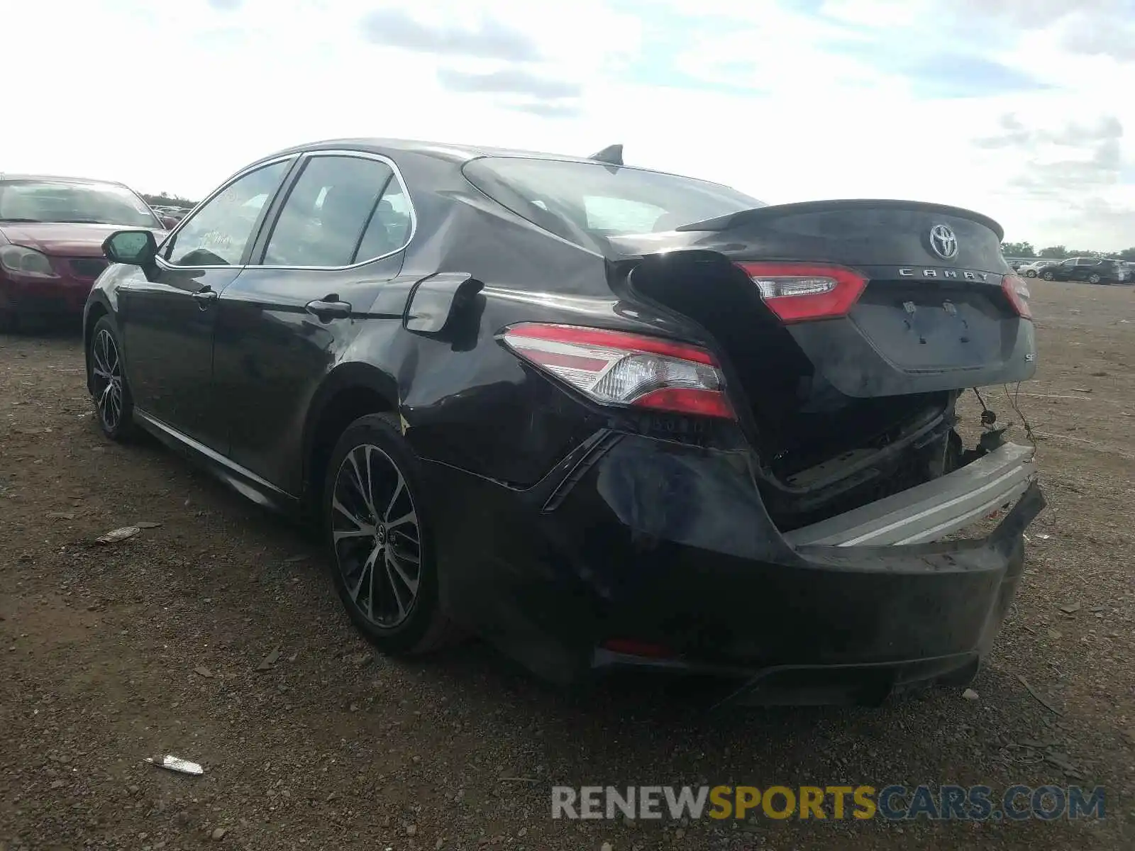 3 Photograph of a damaged car 4T1B11HK9KU720079 TOYOTA CAMRY 2019