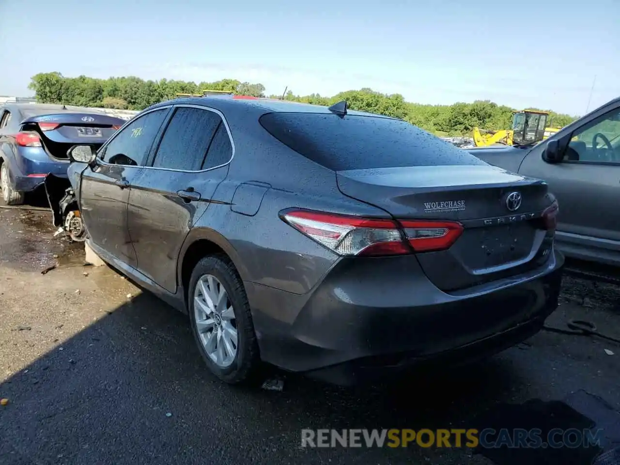 3 Photograph of a damaged car 4T1B11HK9KU720423 TOYOTA CAMRY 2019