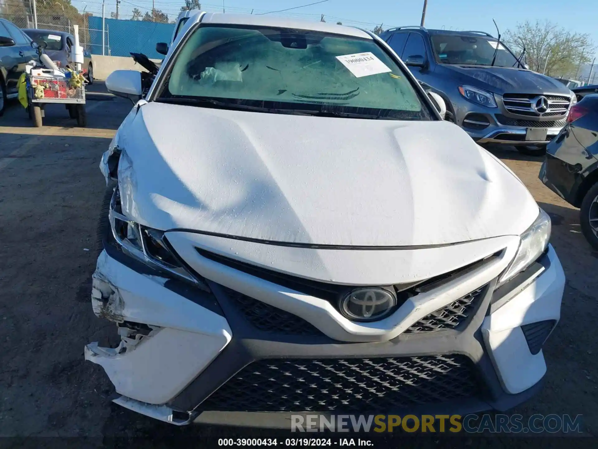 12 Photograph of a damaged car 4T1B11HK9KU720969 TOYOTA CAMRY 2019