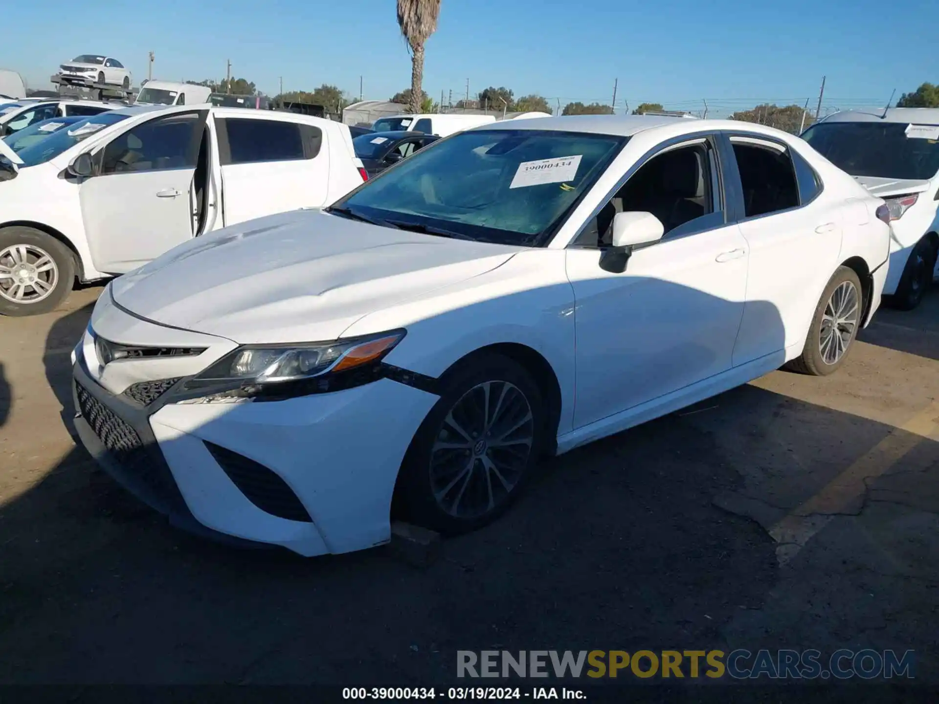 2 Photograph of a damaged car 4T1B11HK9KU720969 TOYOTA CAMRY 2019