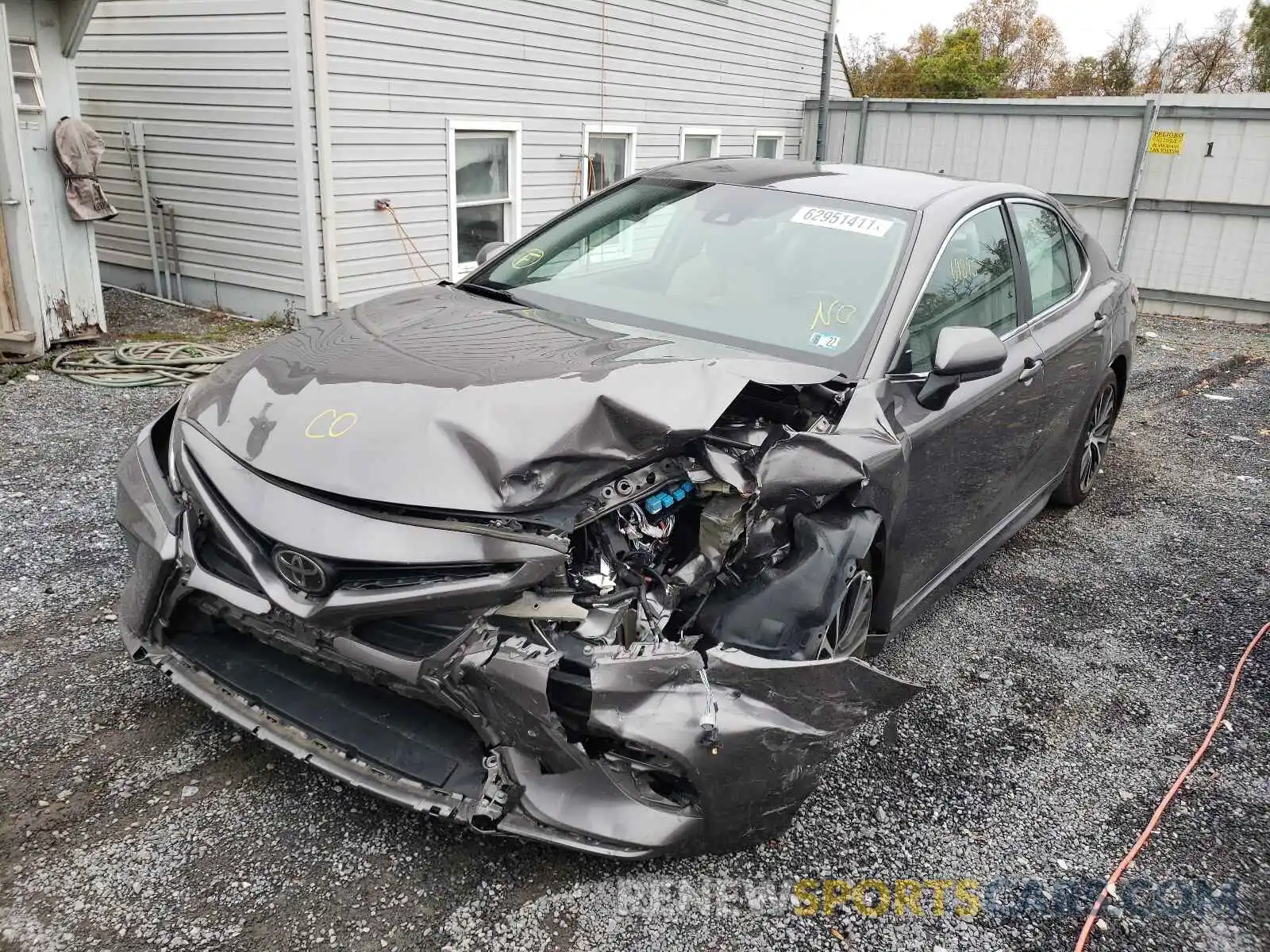 2 Photograph of a damaged car 4T1B11HK9KU721412 TOYOTA CAMRY 2019