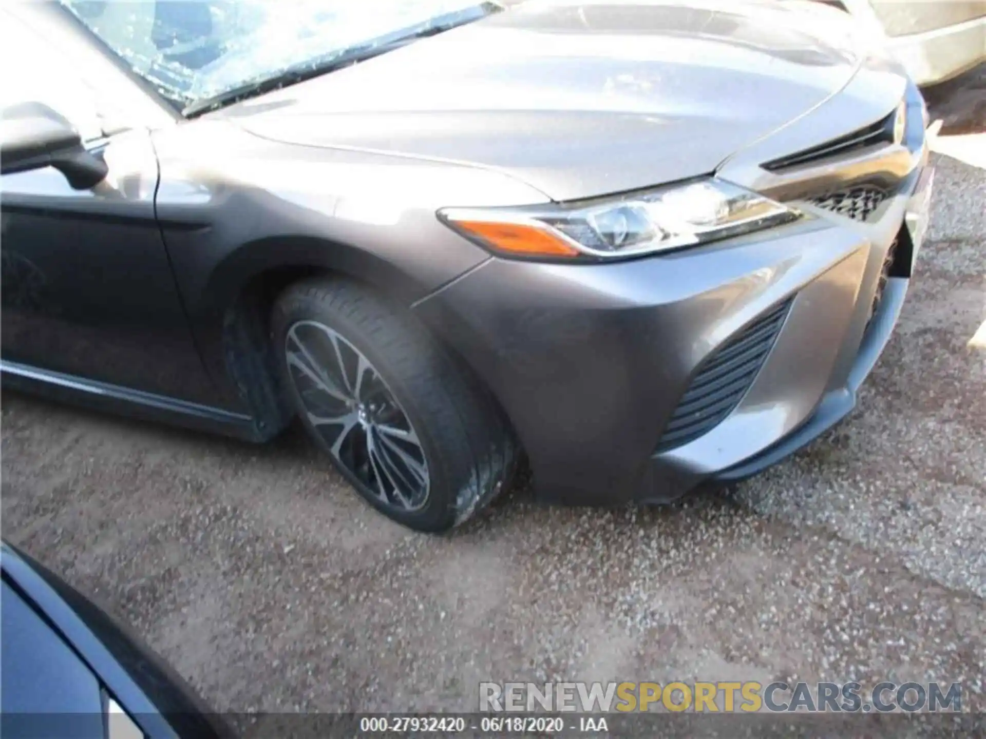 9 Photograph of a damaged car 4T1B11HK9KU722222 TOYOTA CAMRY 2019