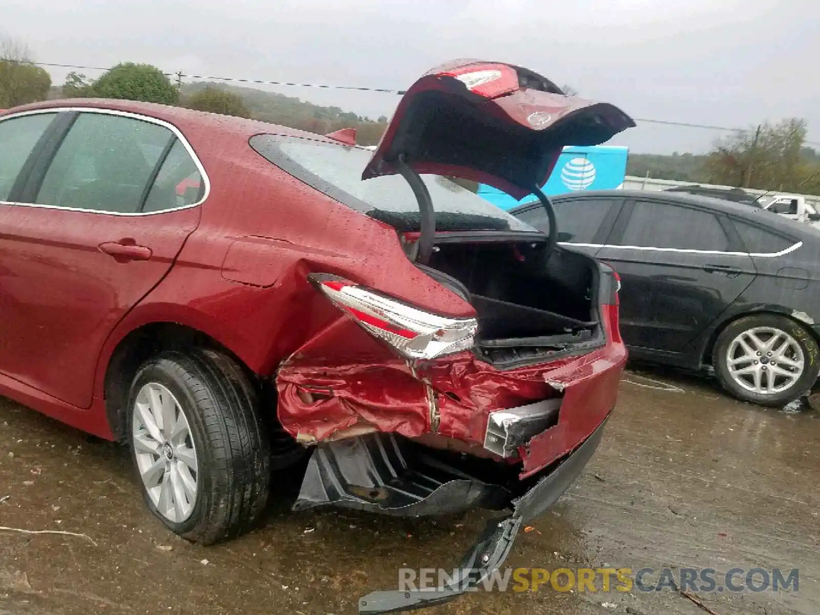 9 Photograph of a damaged car 4T1B11HK9KU722589 TOYOTA CAMRY 2019
