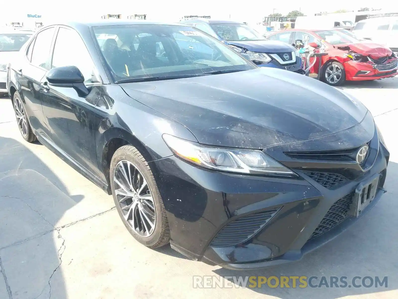 1 Photograph of a damaged car 4T1B11HK9KU725895 TOYOTA CAMRY 2019