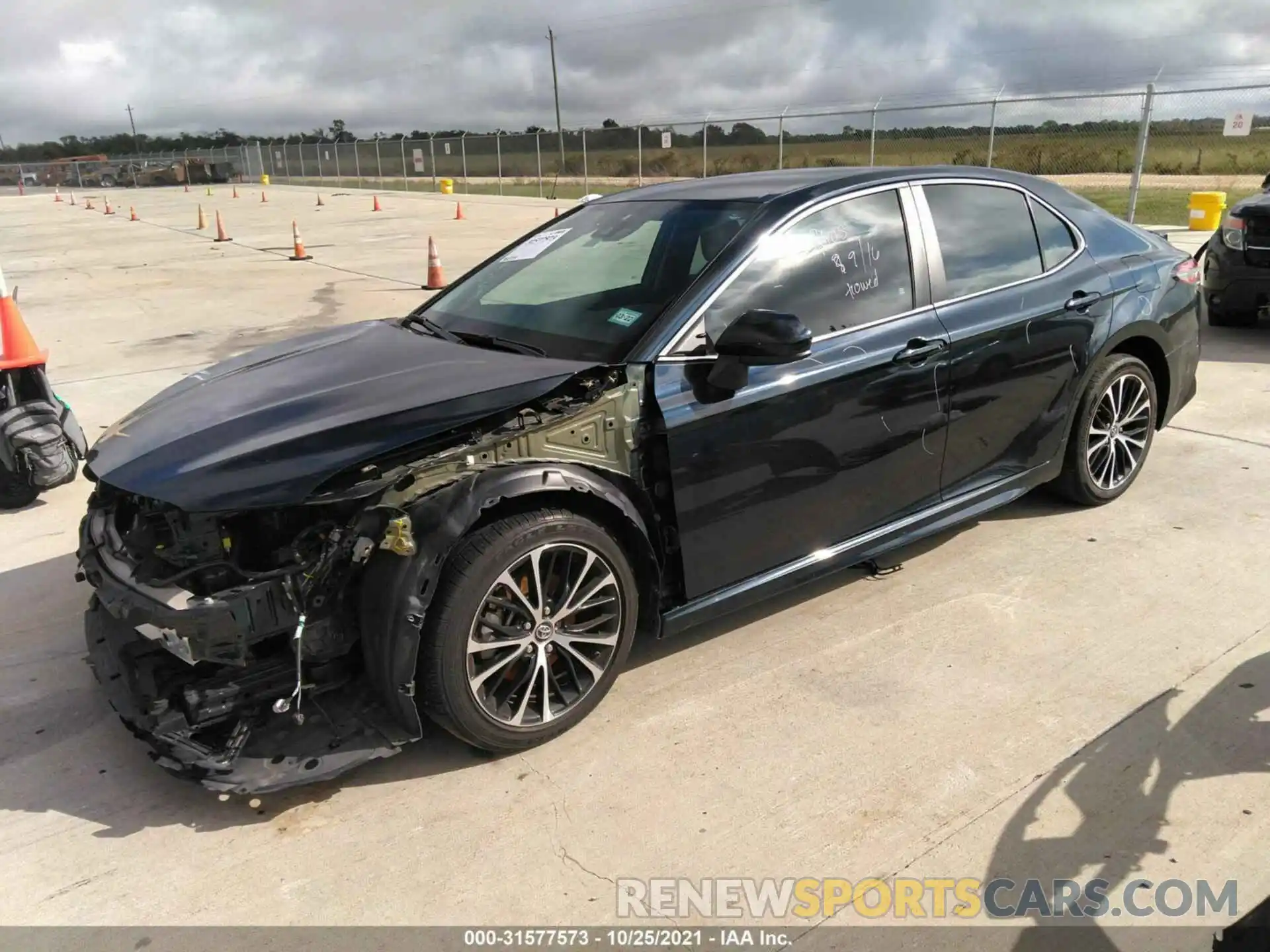 2 Photograph of a damaged car 4T1B11HK9KU726884 TOYOTA CAMRY 2019