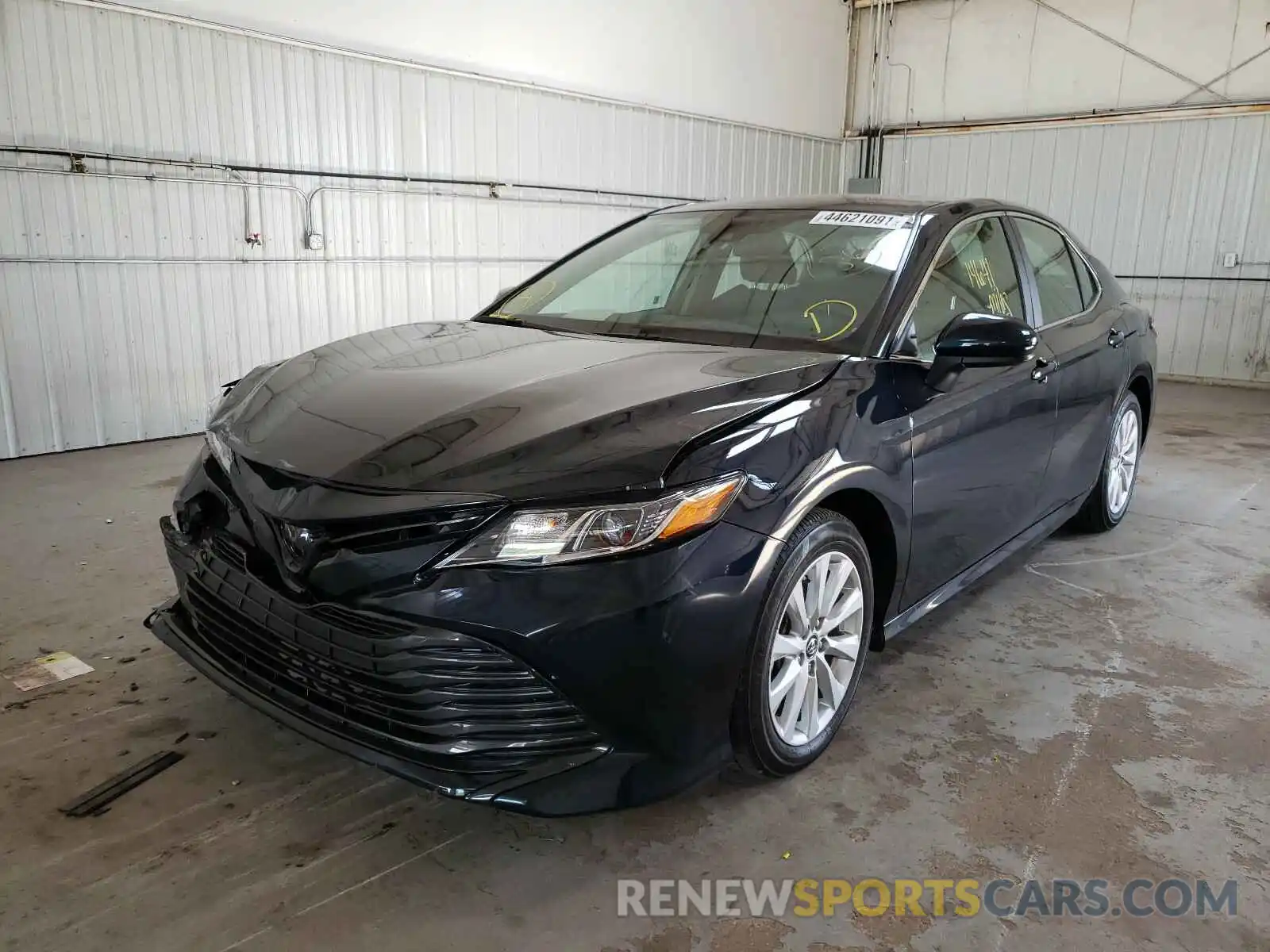 2 Photograph of a damaged car 4T1B11HK9KU727260 TOYOTA CAMRY 2019