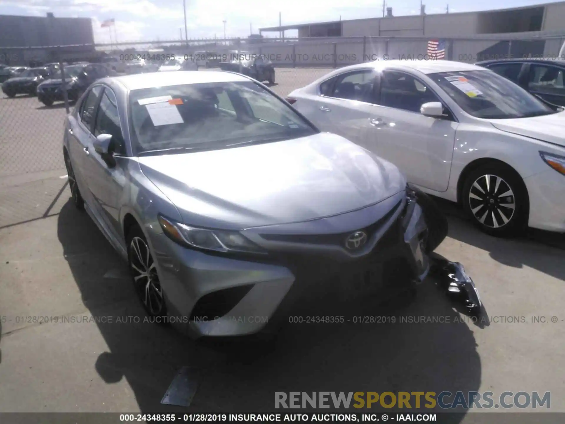 1 Photograph of a damaged car 4T1B11HK9KU728022 TOYOTA CAMRY 2019