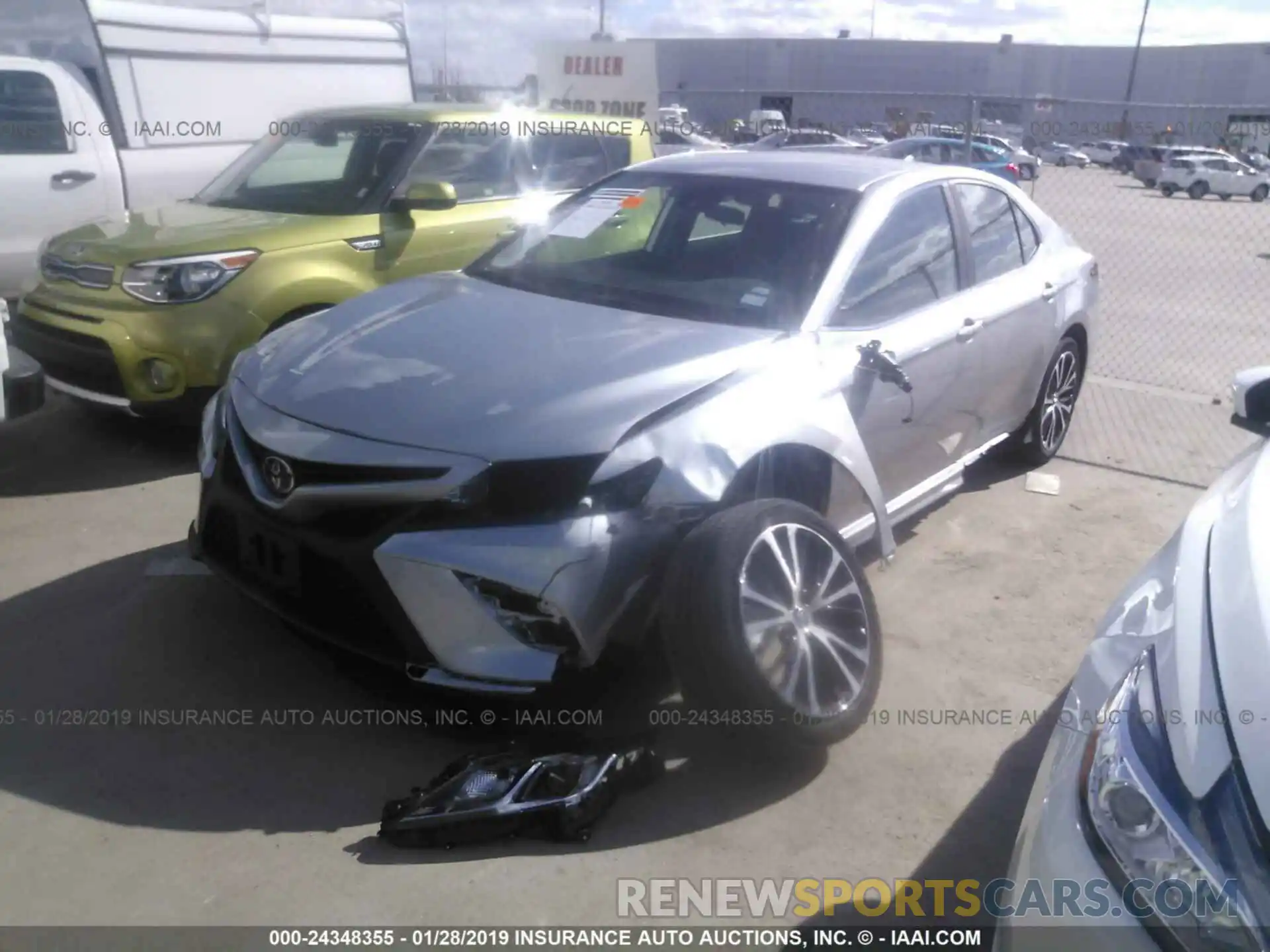 2 Photograph of a damaged car 4T1B11HK9KU728022 TOYOTA CAMRY 2019