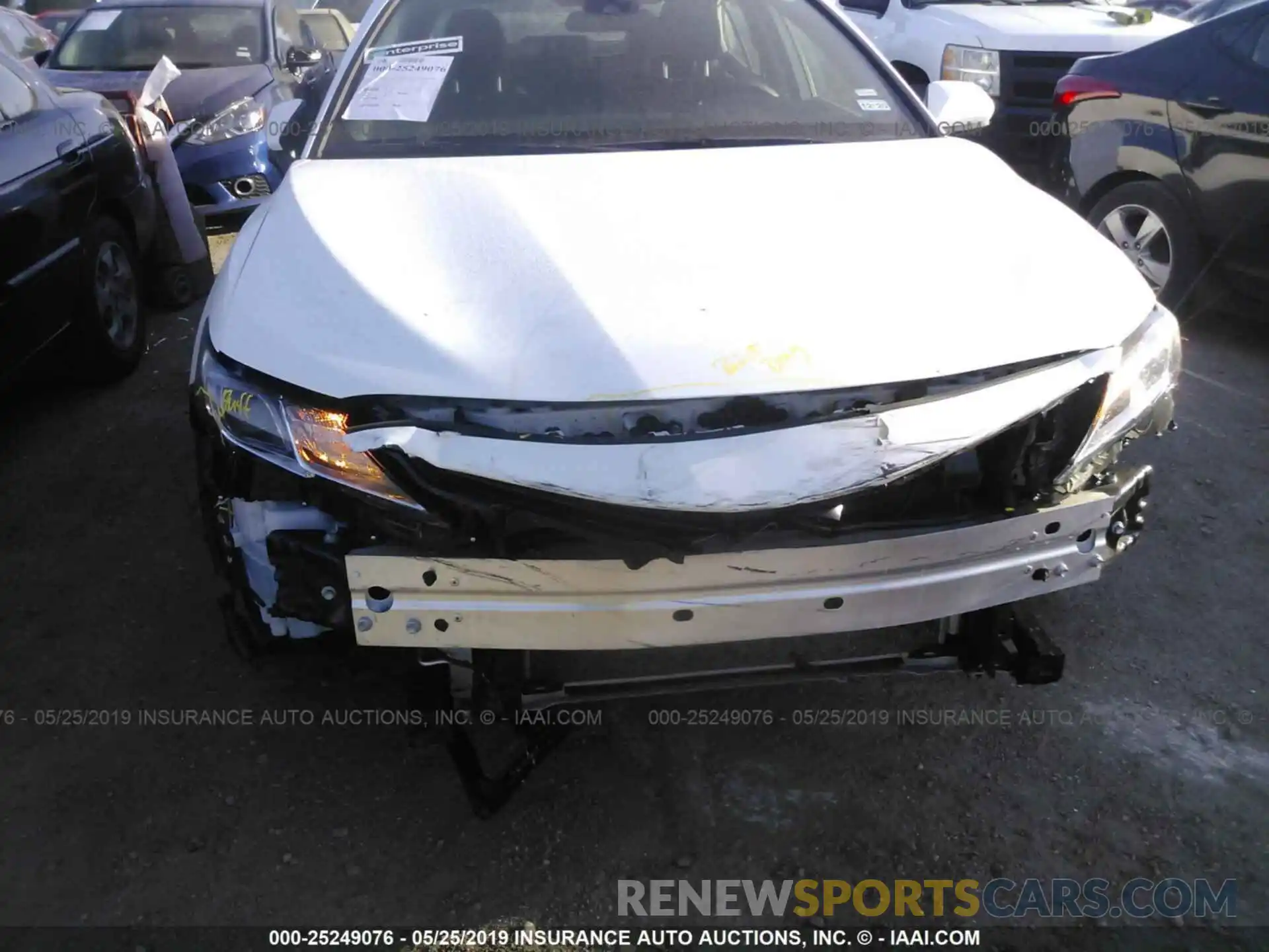 6 Photograph of a damaged car 4T1B11HK9KU728716 TOYOTA CAMRY 2019