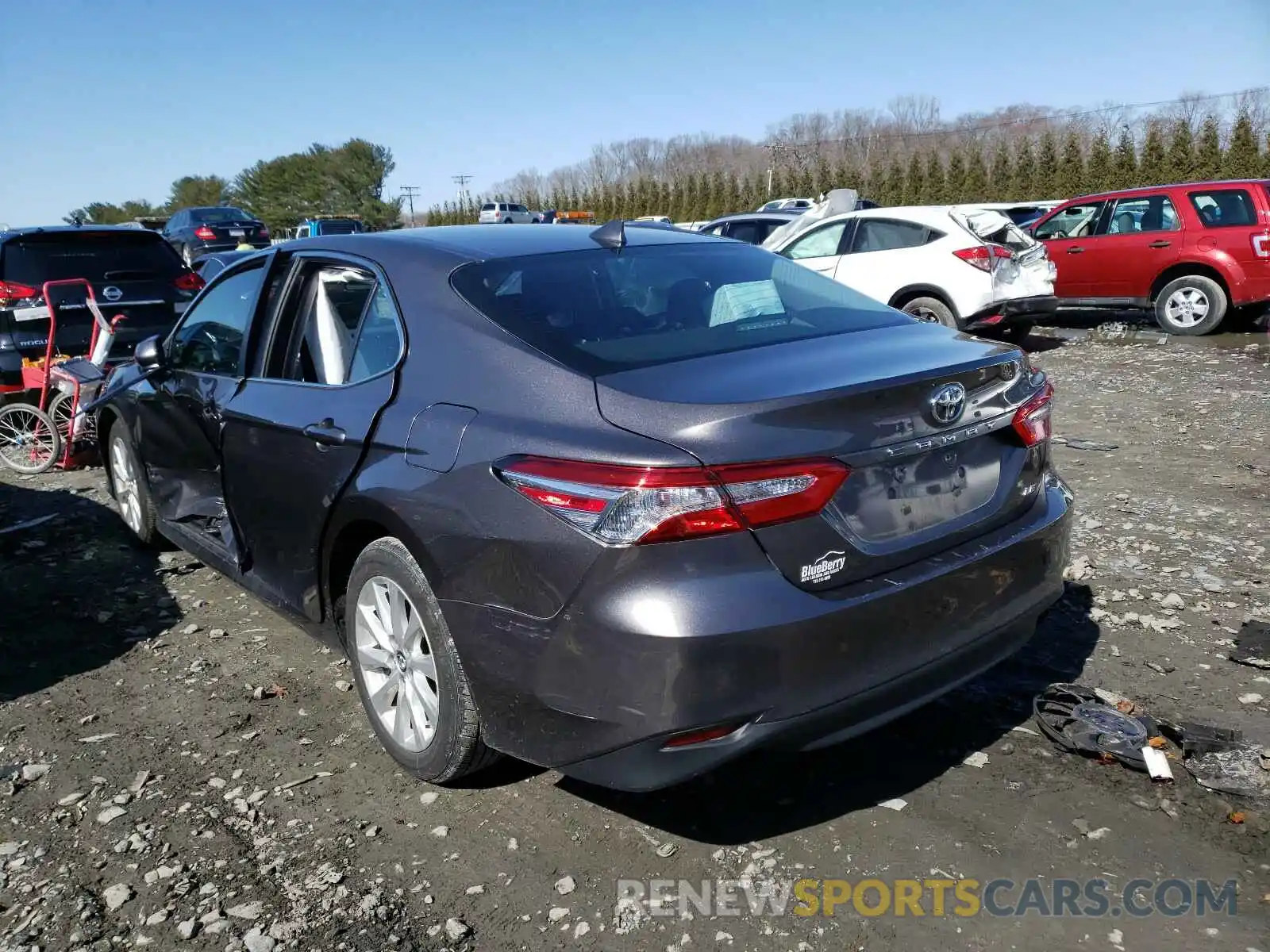 3 Photograph of a damaged car 4T1B11HK9KU728845 TOYOTA CAMRY 2019