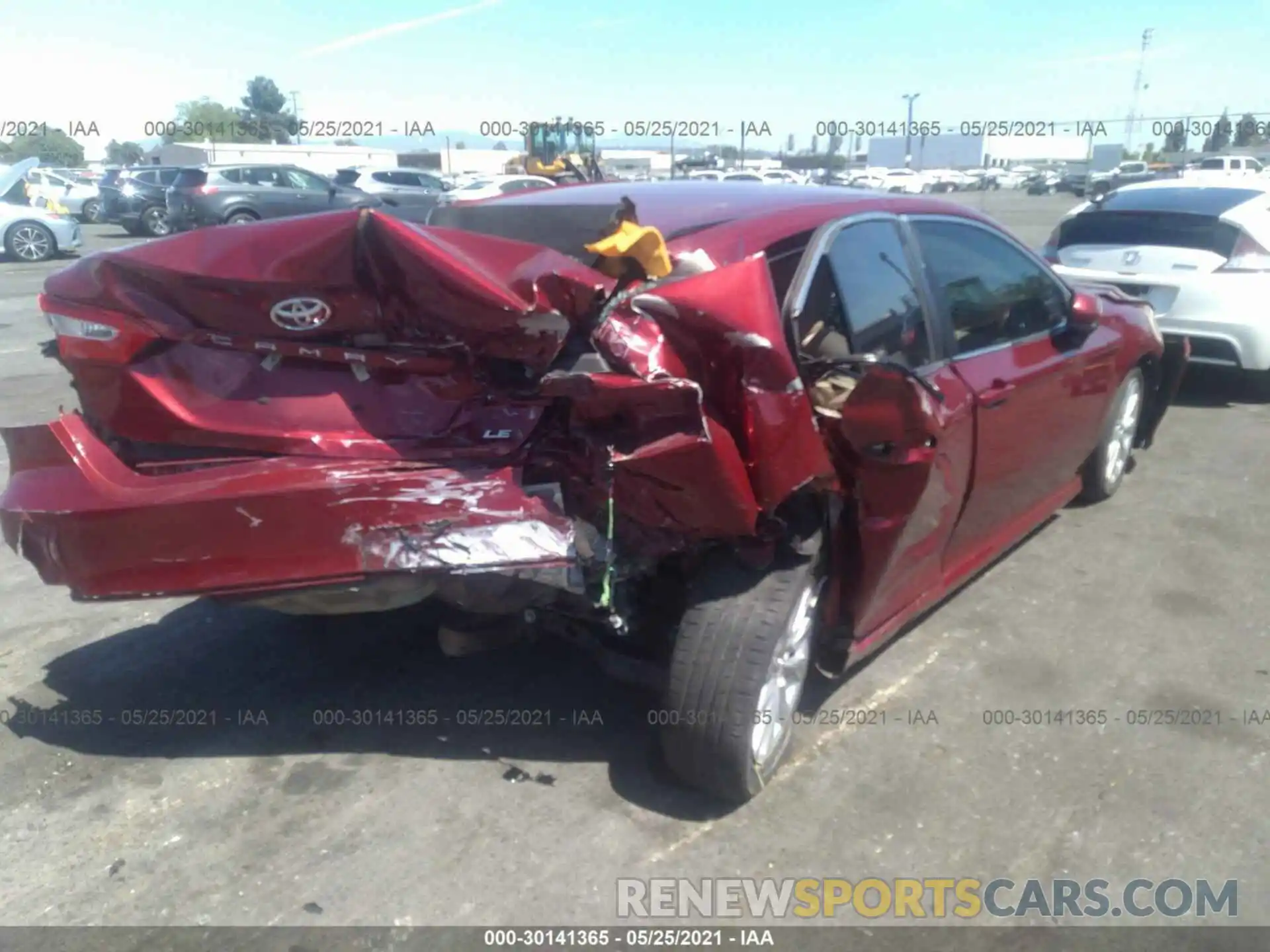 4 Photograph of a damaged car 4T1B11HK9KU730739 TOYOTA CAMRY 2019