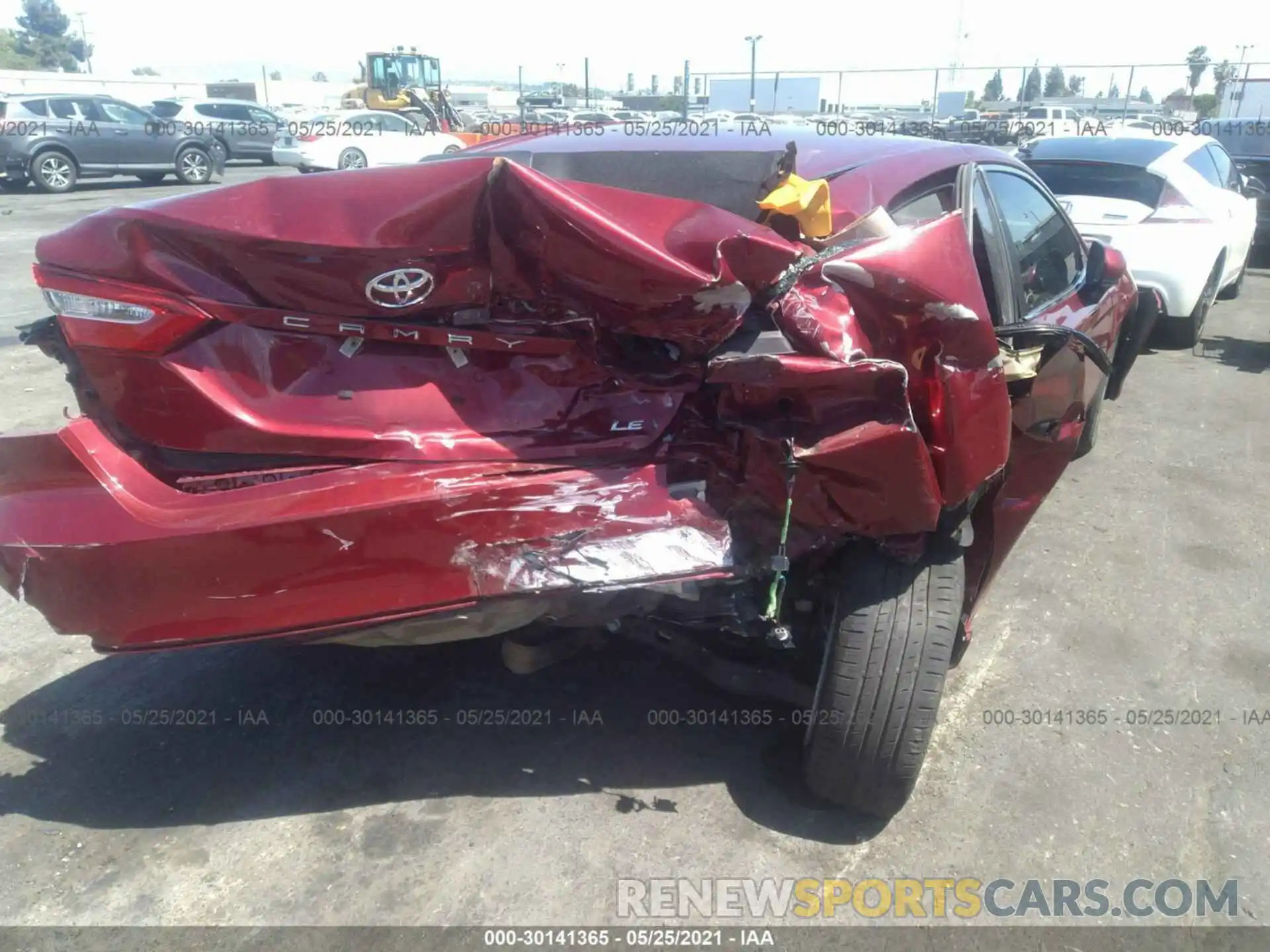 6 Photograph of a damaged car 4T1B11HK9KU730739 TOYOTA CAMRY 2019