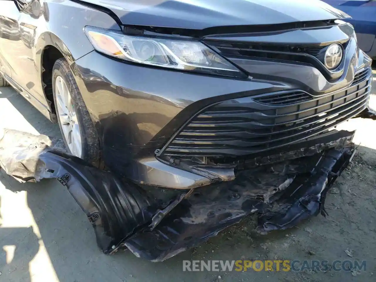 9 Photograph of a damaged car 4T1B11HK9KU731776 TOYOTA CAMRY 2019