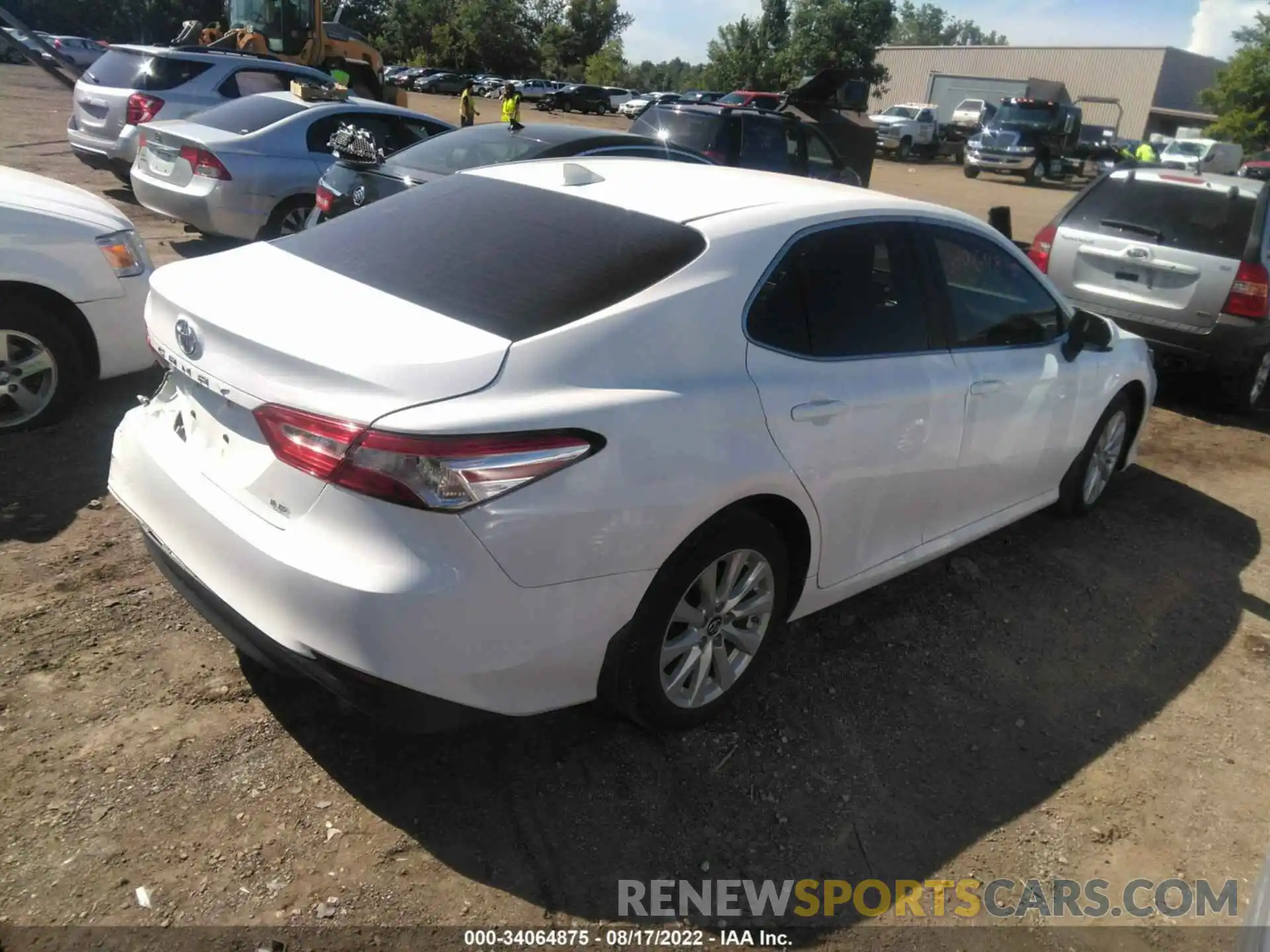 4 Photograph of a damaged car 4T1B11HK9KU732748 TOYOTA CAMRY 2019