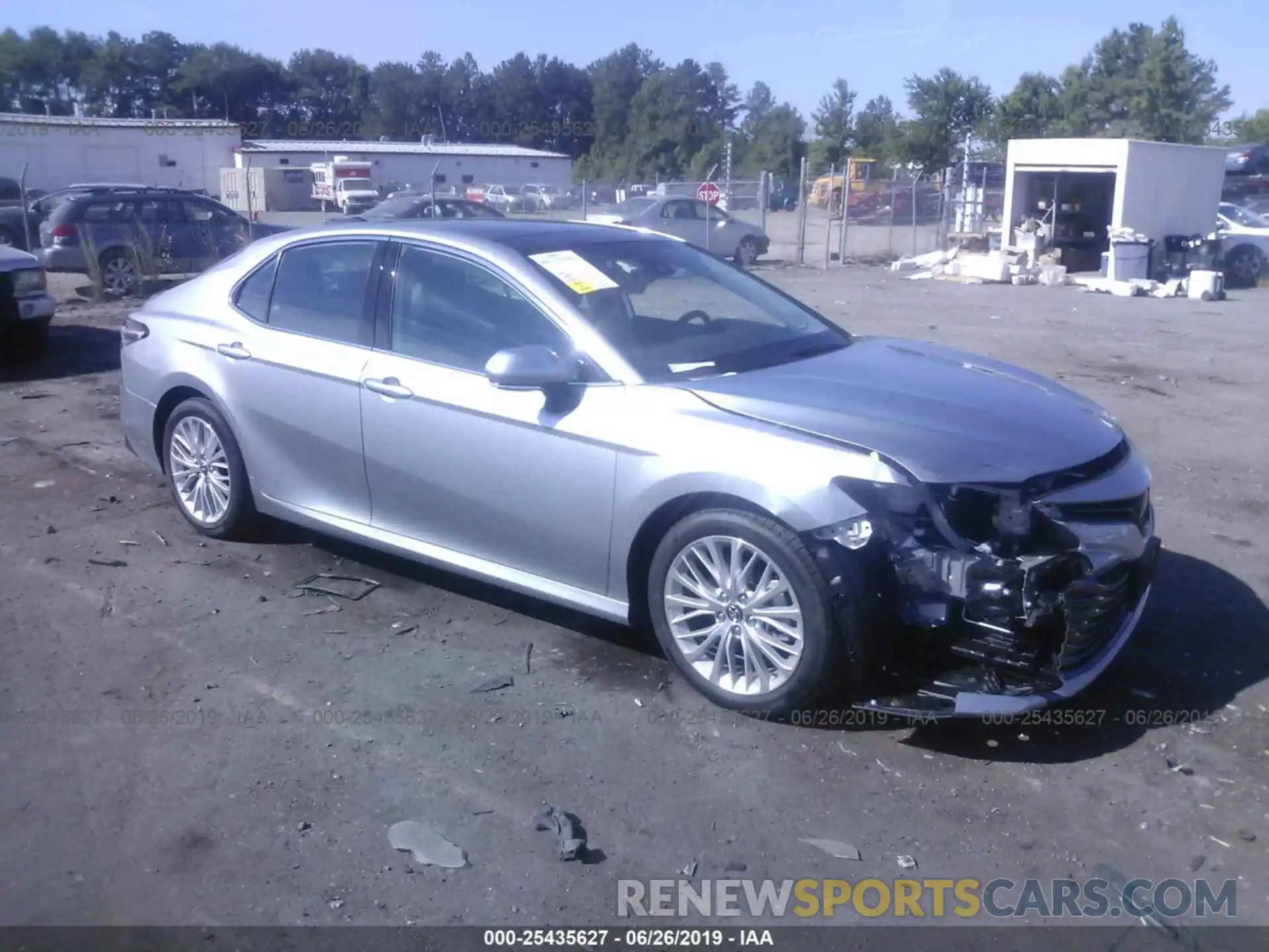 1 Photograph of a damaged car 4T1B11HK9KU733950 TOYOTA CAMRY 2019