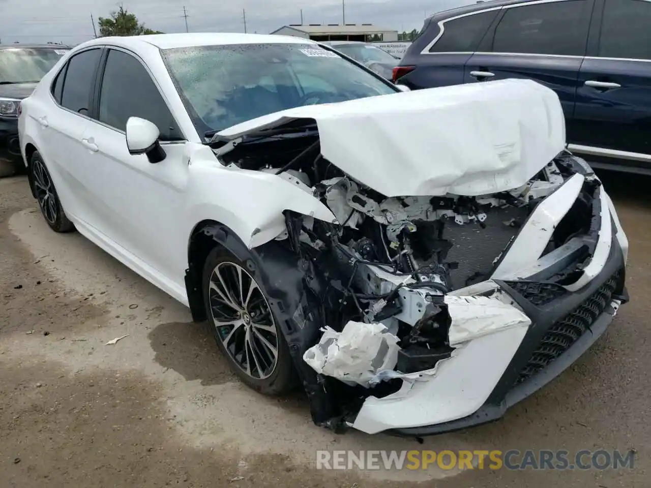 1 Photograph of a damaged car 4T1B11HK9KU735813 TOYOTA CAMRY 2019