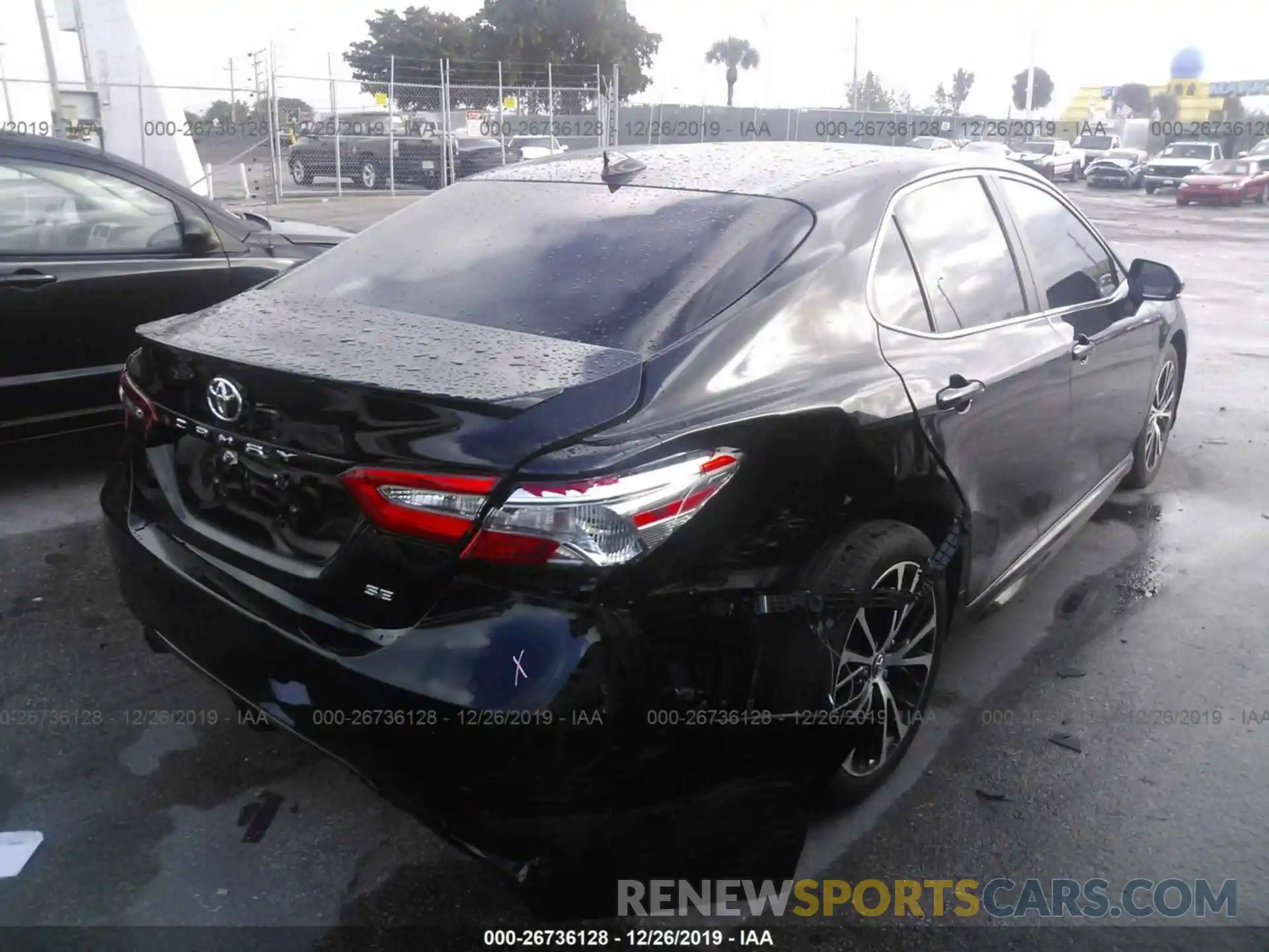 4 Photograph of a damaged car 4T1B11HK9KU736508 TOYOTA CAMRY 2019