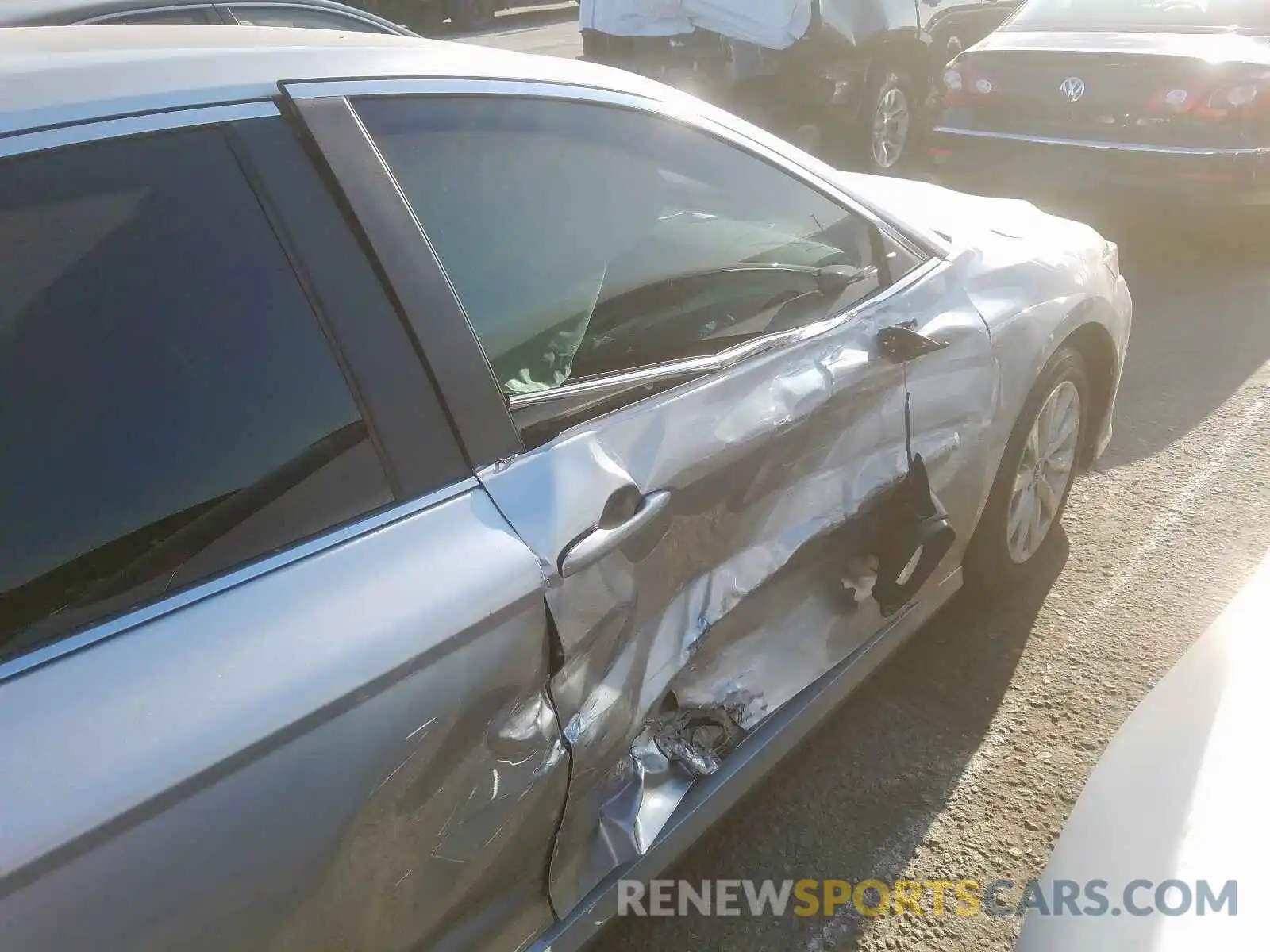 9 Photograph of a damaged car 4T1B11HK9KU738713 TOYOTA CAMRY 2019