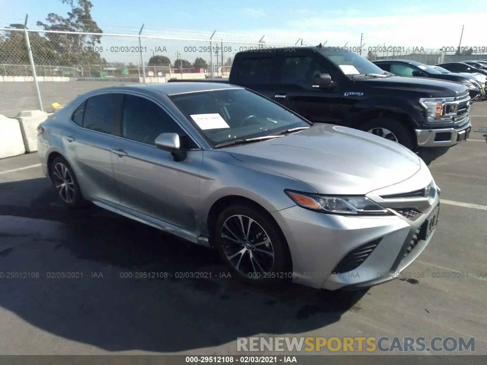 1 Photograph of a damaged car 4T1B11HK9KU739022 TOYOTA CAMRY 2019