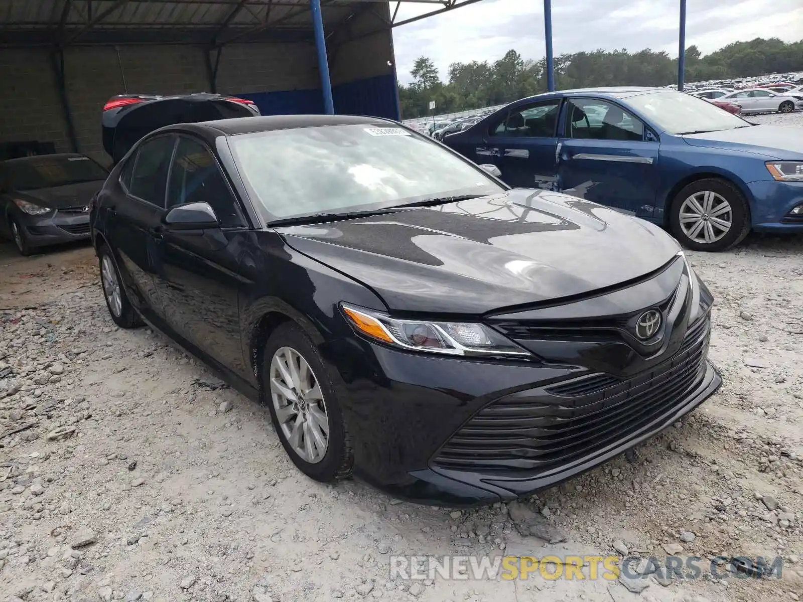 1 Photograph of a damaged car 4T1B11HK9KU739649 TOYOTA CAMRY 2019