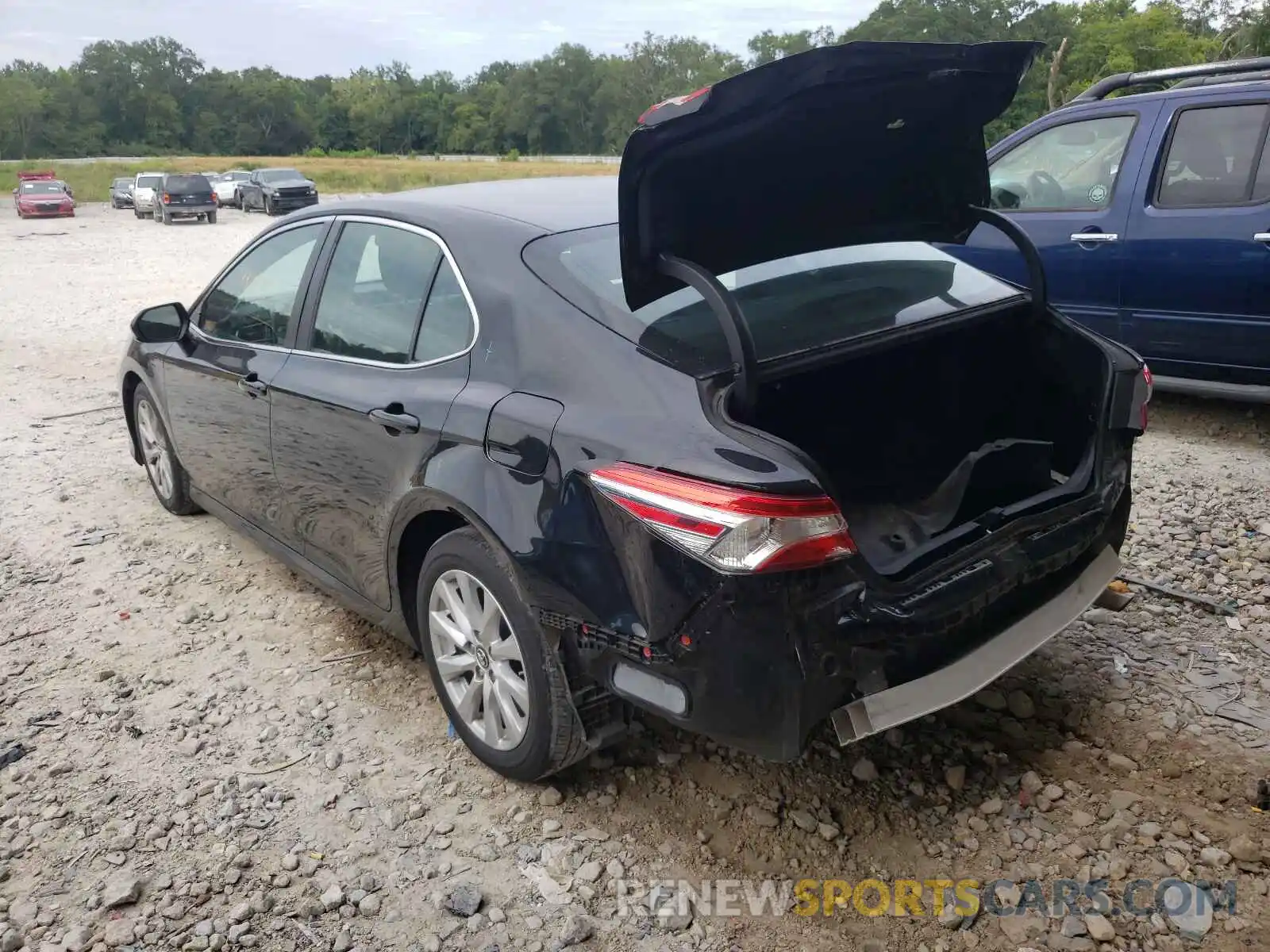 3 Photograph of a damaged car 4T1B11HK9KU739649 TOYOTA CAMRY 2019