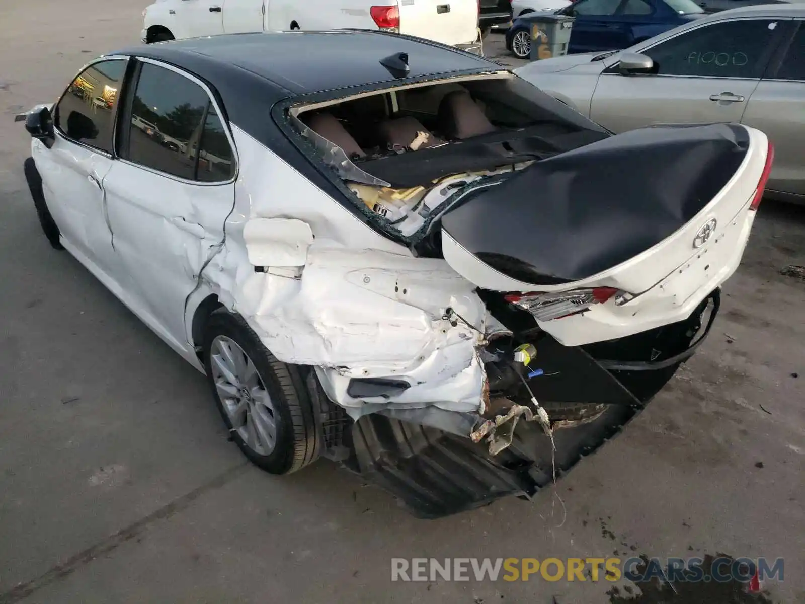 3 Photograph of a damaged car 4T1B11HK9KU741255 TOYOTA CAMRY 2019