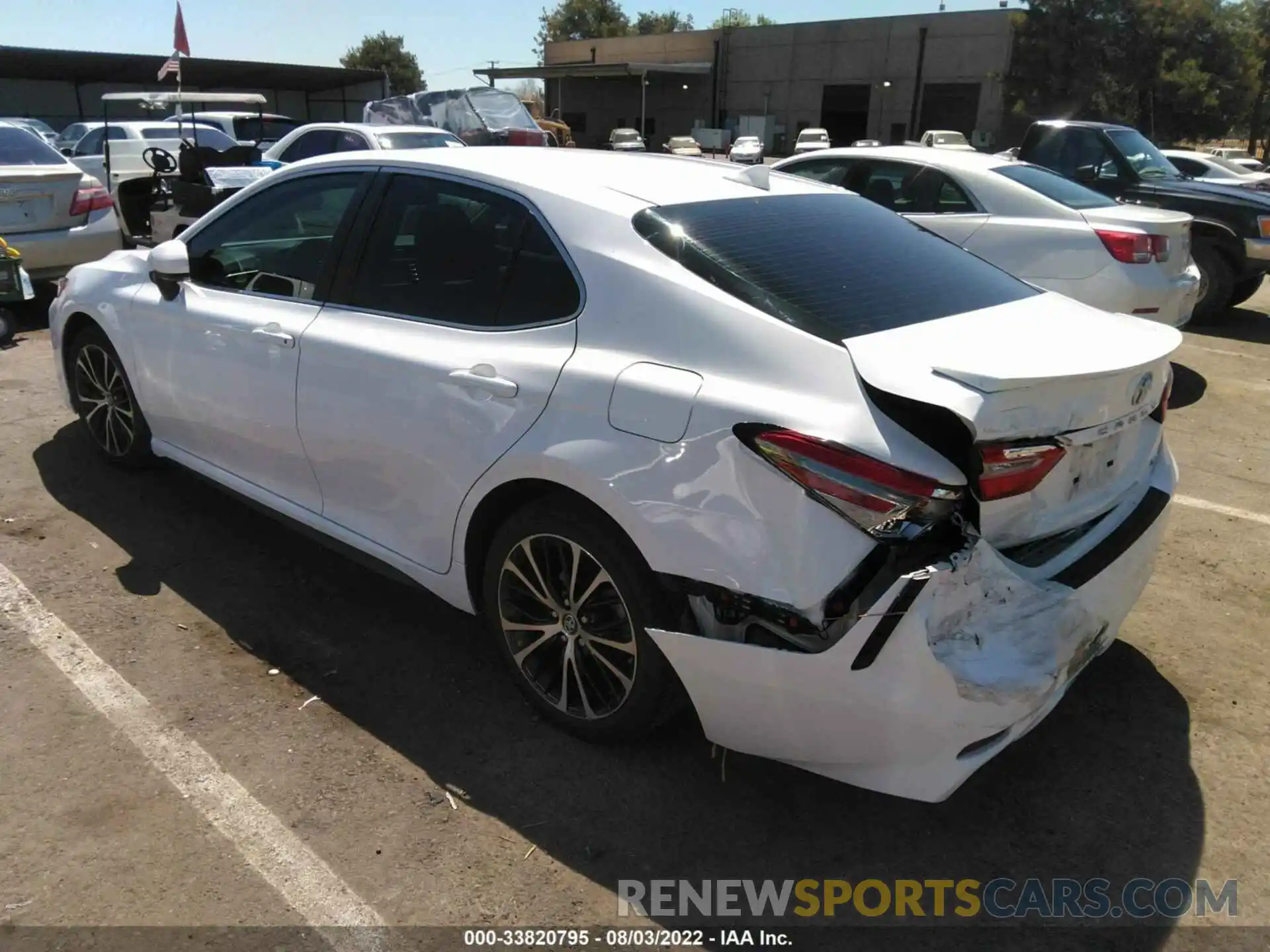 3 Photograph of a damaged car 4T1B11HK9KU742986 TOYOTA CAMRY 2019