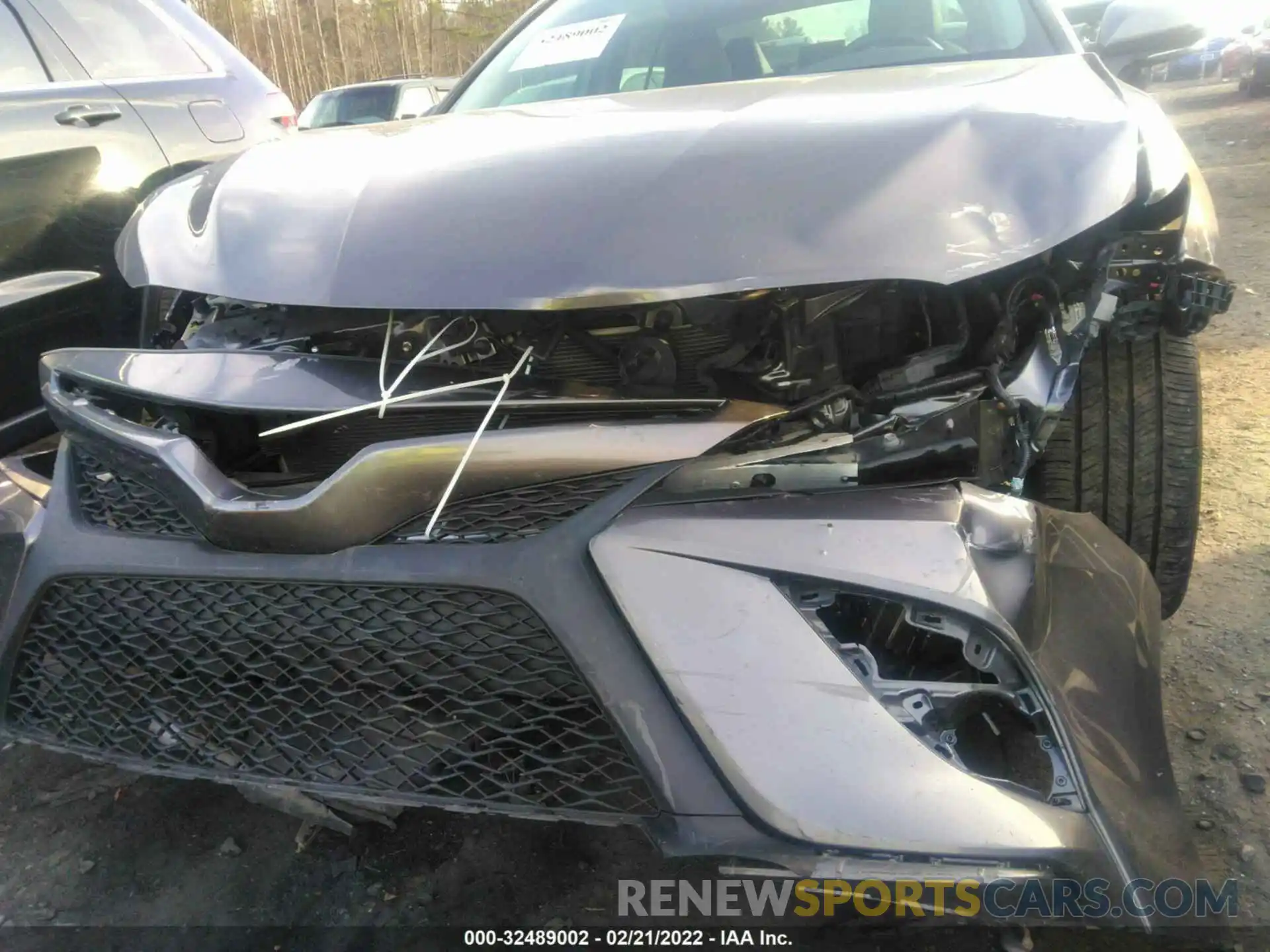 6 Photograph of a damaged car 4T1B11HK9KU743121 TOYOTA CAMRY 2019