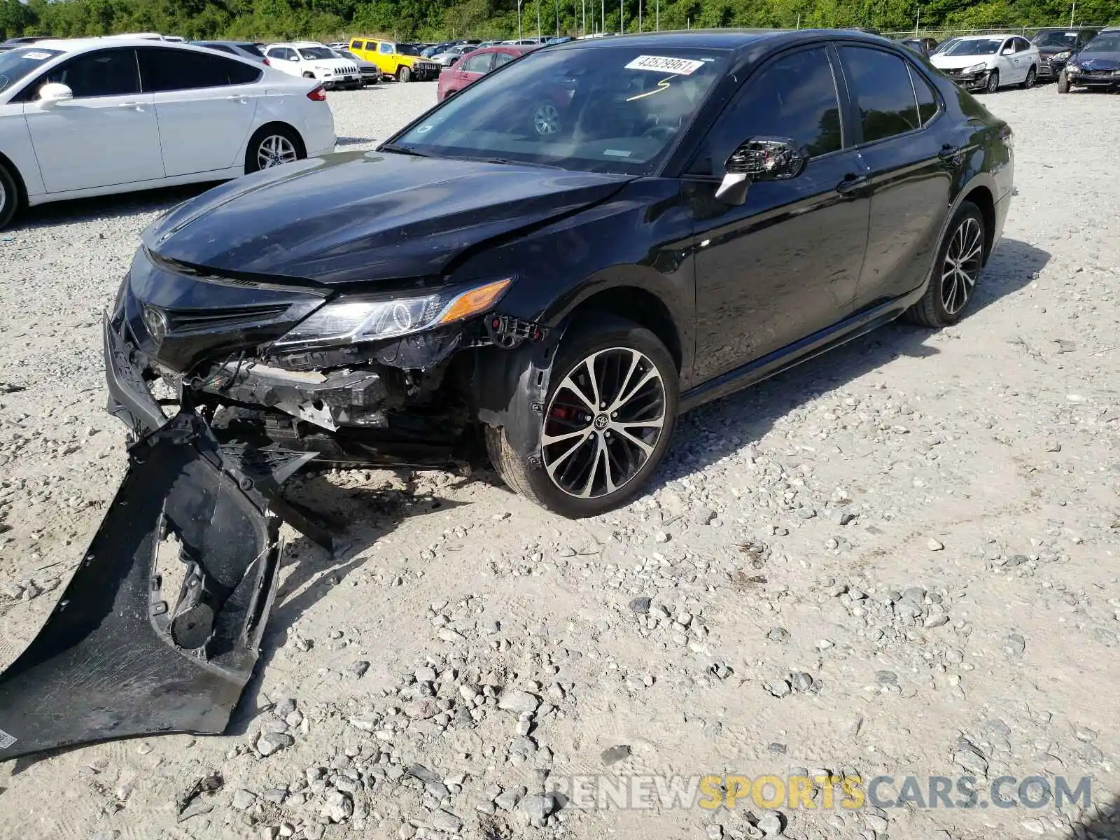 2 Photograph of a damaged car 4T1B11HK9KU745144 TOYOTA CAMRY 2019