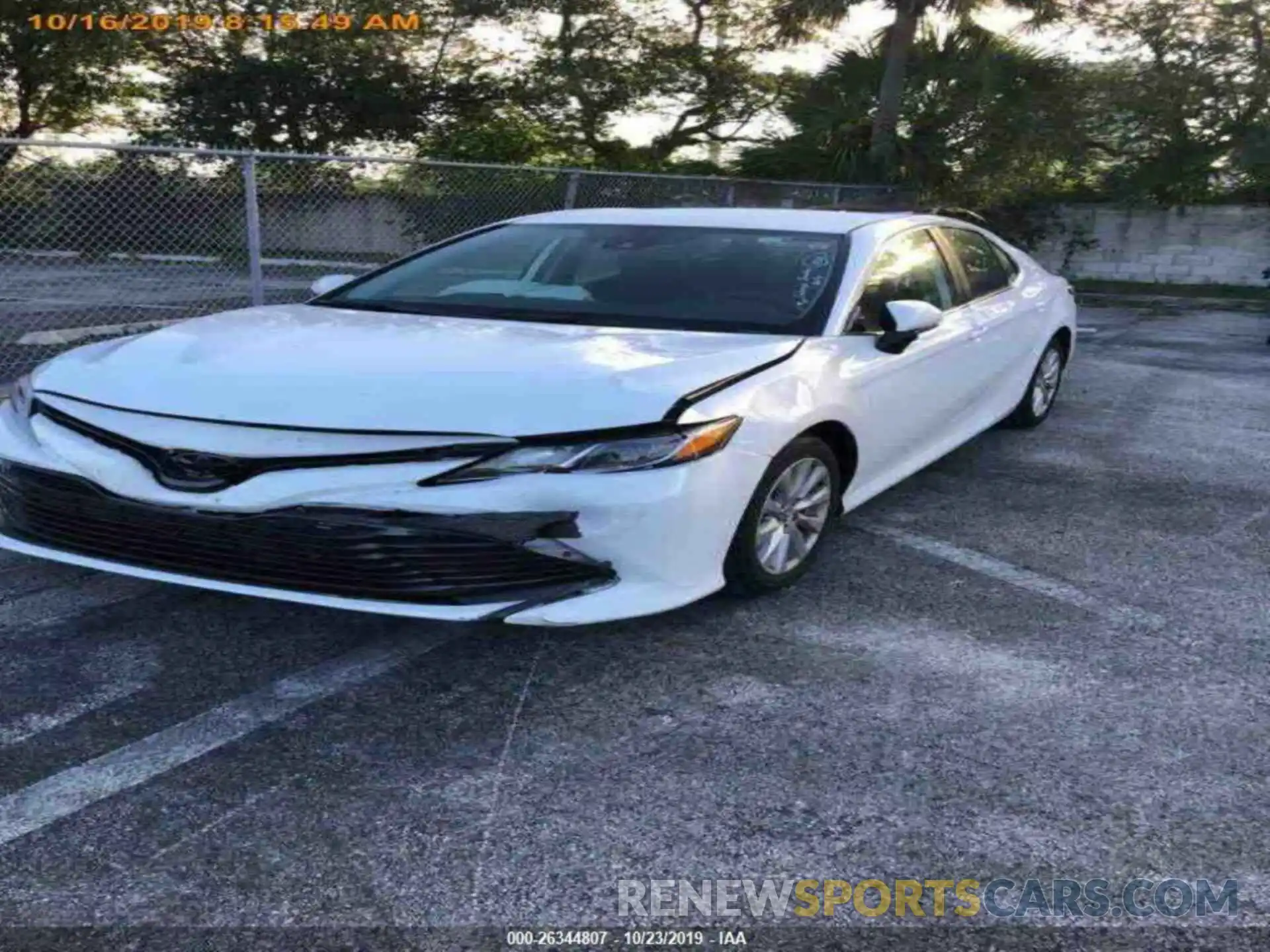 13 Photograph of a damaged car 4T1B11HK9KU745323 TOYOTA CAMRY 2019