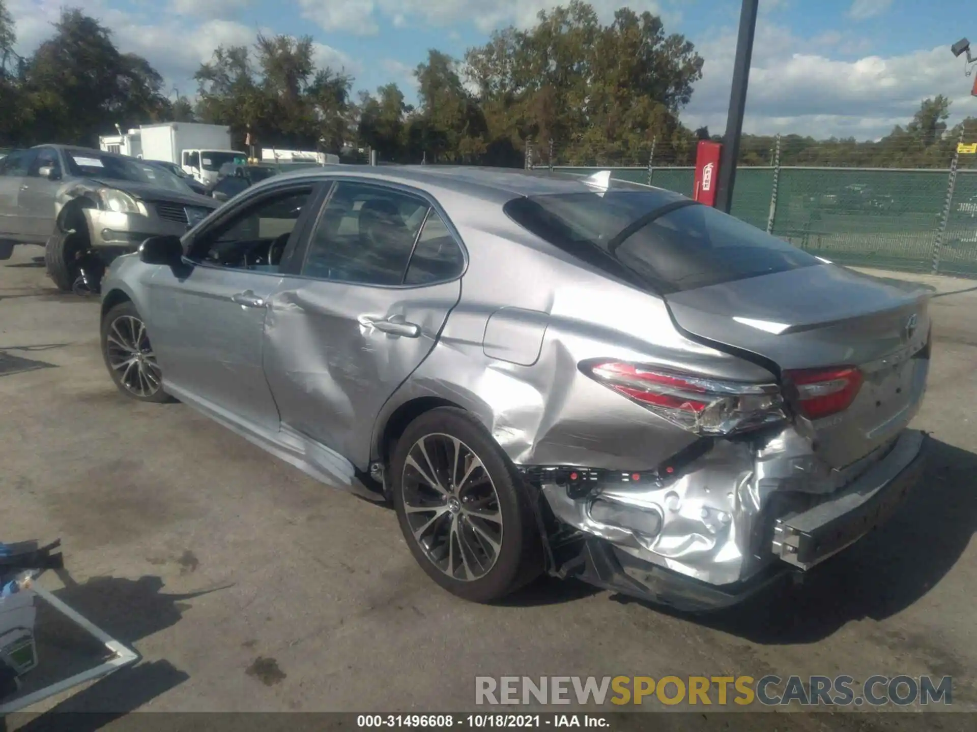 3 Photograph of a damaged car 4T1B11HK9KU746035 TOYOTA CAMRY 2019