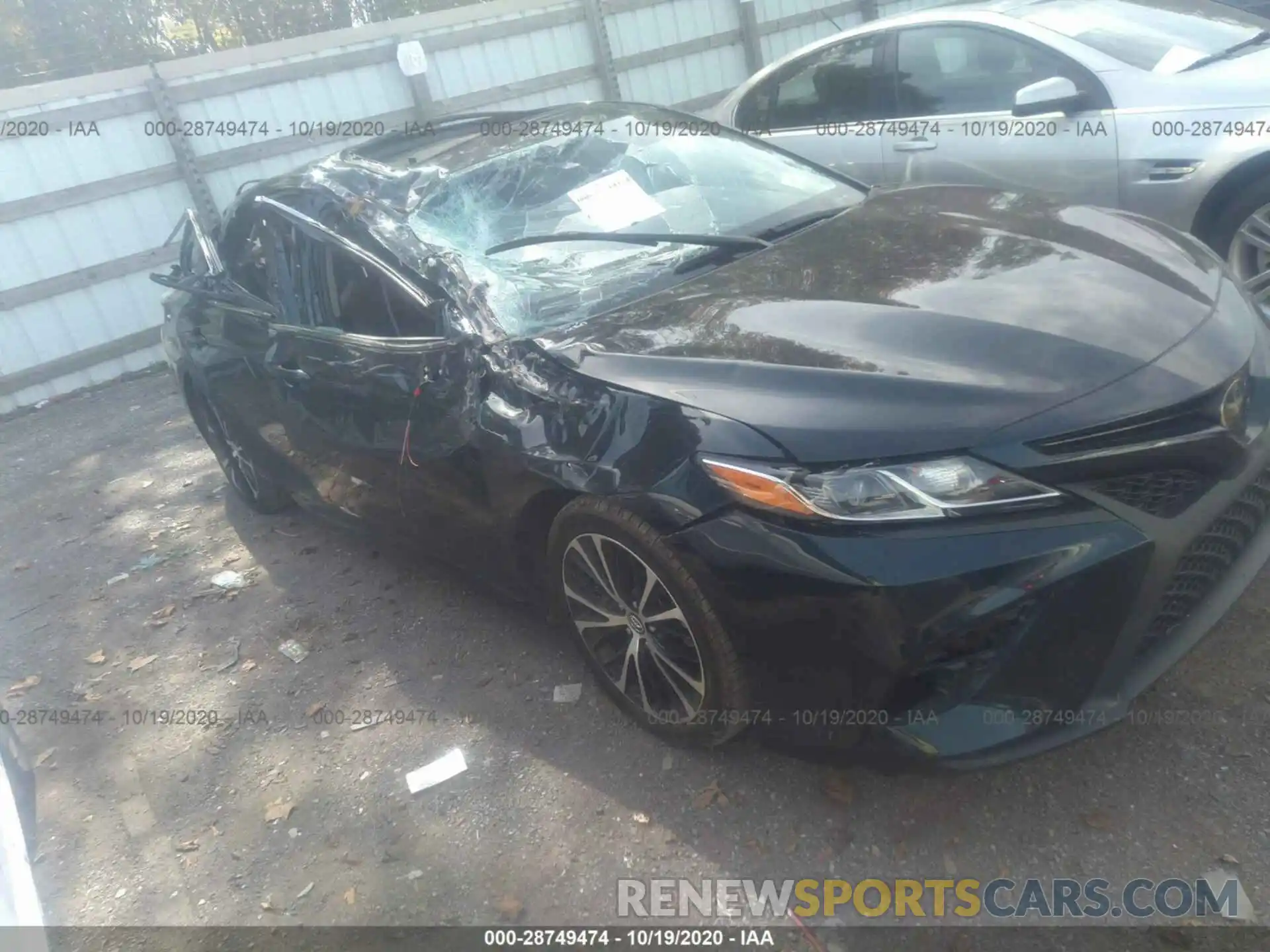 1 Photograph of a damaged car 4T1B11HK9KU747170 TOYOTA CAMRY 2019