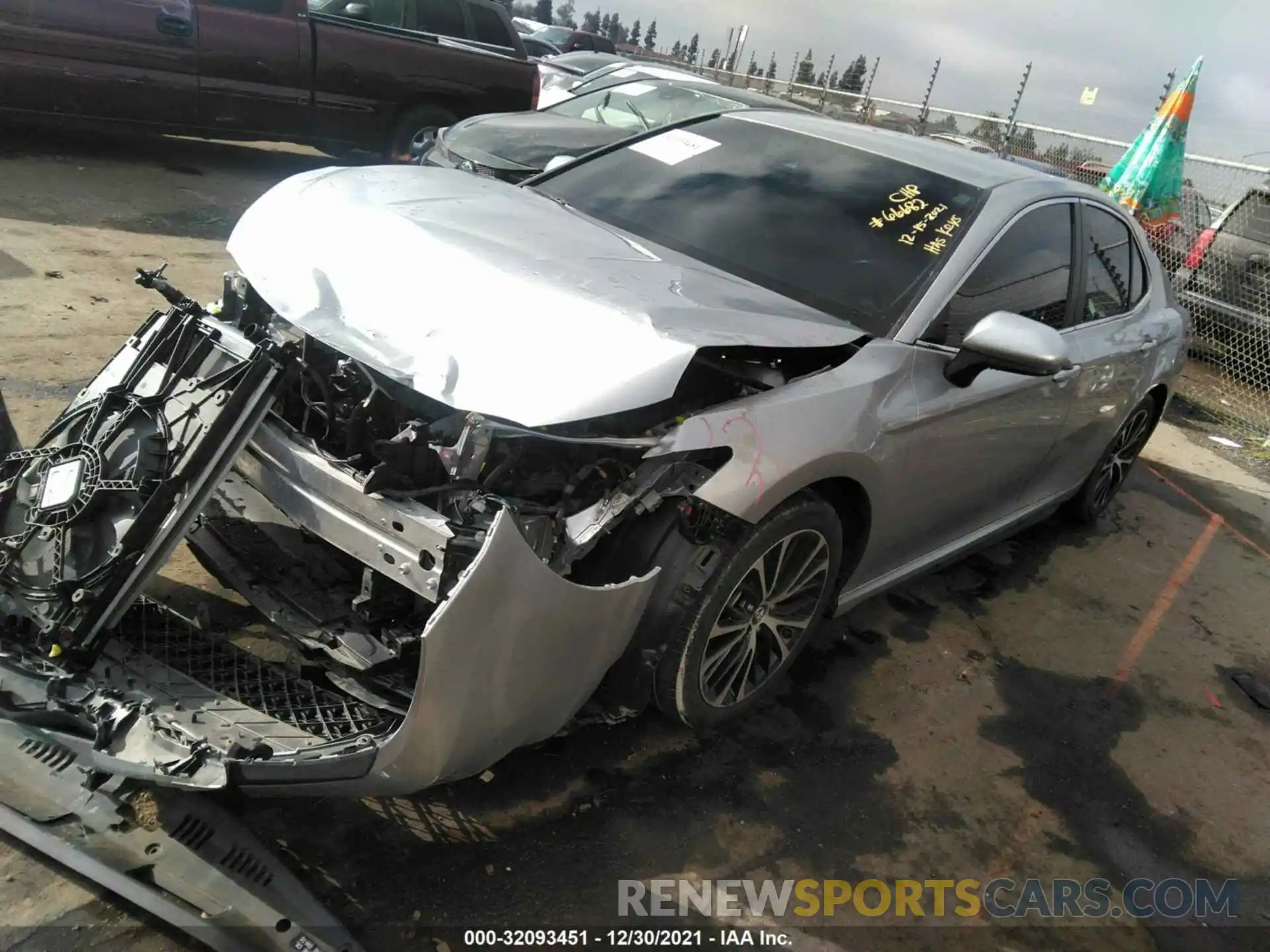 2 Photograph of a damaged car 4T1B11HK9KU750165 TOYOTA CAMRY 2019