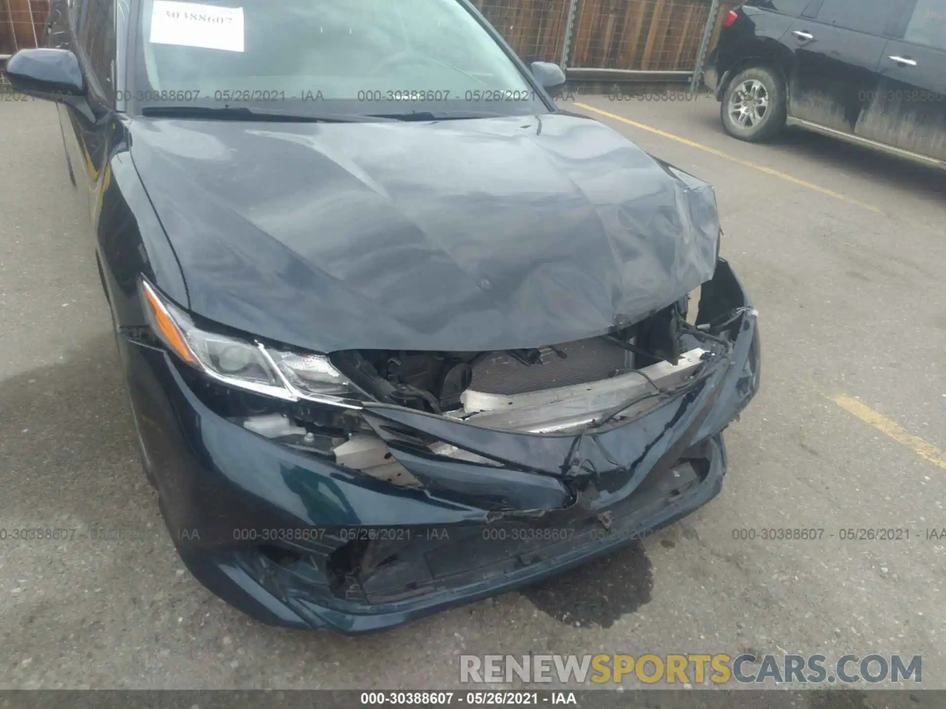 6 Photograph of a damaged car 4T1B11HK9KU751140 TOYOTA CAMRY 2019