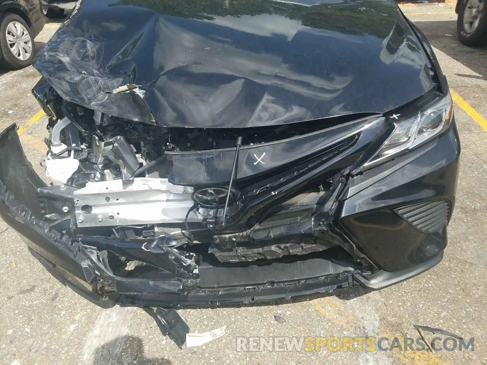 9 Photograph of a damaged car 4T1B11HK9KU753468 TOYOTA CAMRY 2019