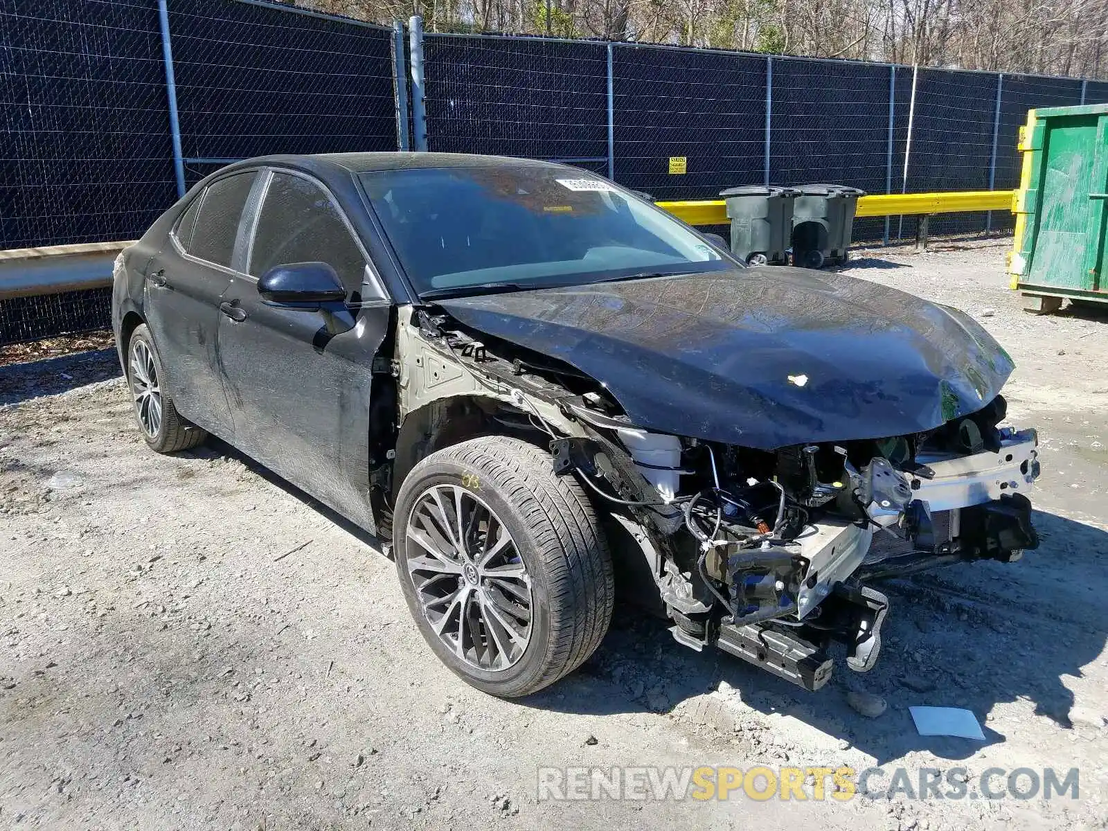 1 Photograph of a damaged car 4T1B11HK9KU753485 TOYOTA CAMRY 2019