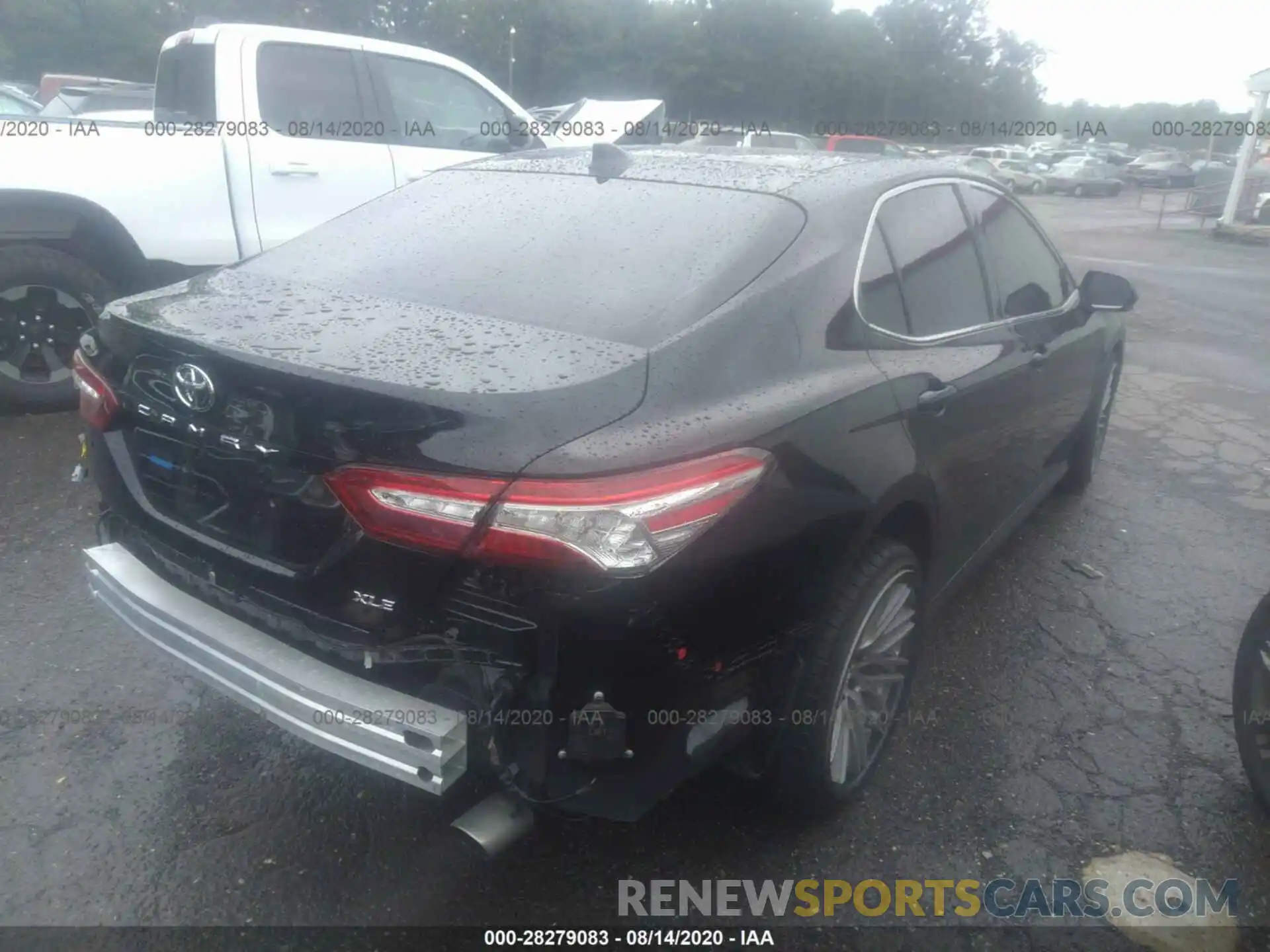 4 Photograph of a damaged car 4T1B11HK9KU753745 TOYOTA CAMRY 2019