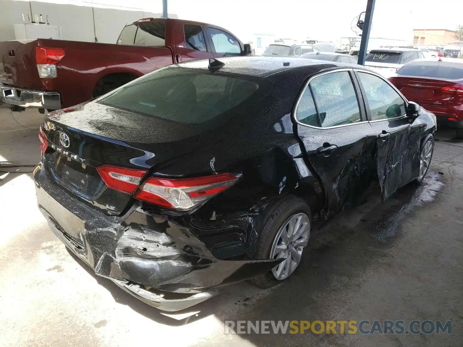 4 Photograph of a damaged car 4T1B11HK9KU753809 TOYOTA CAMRY 2019