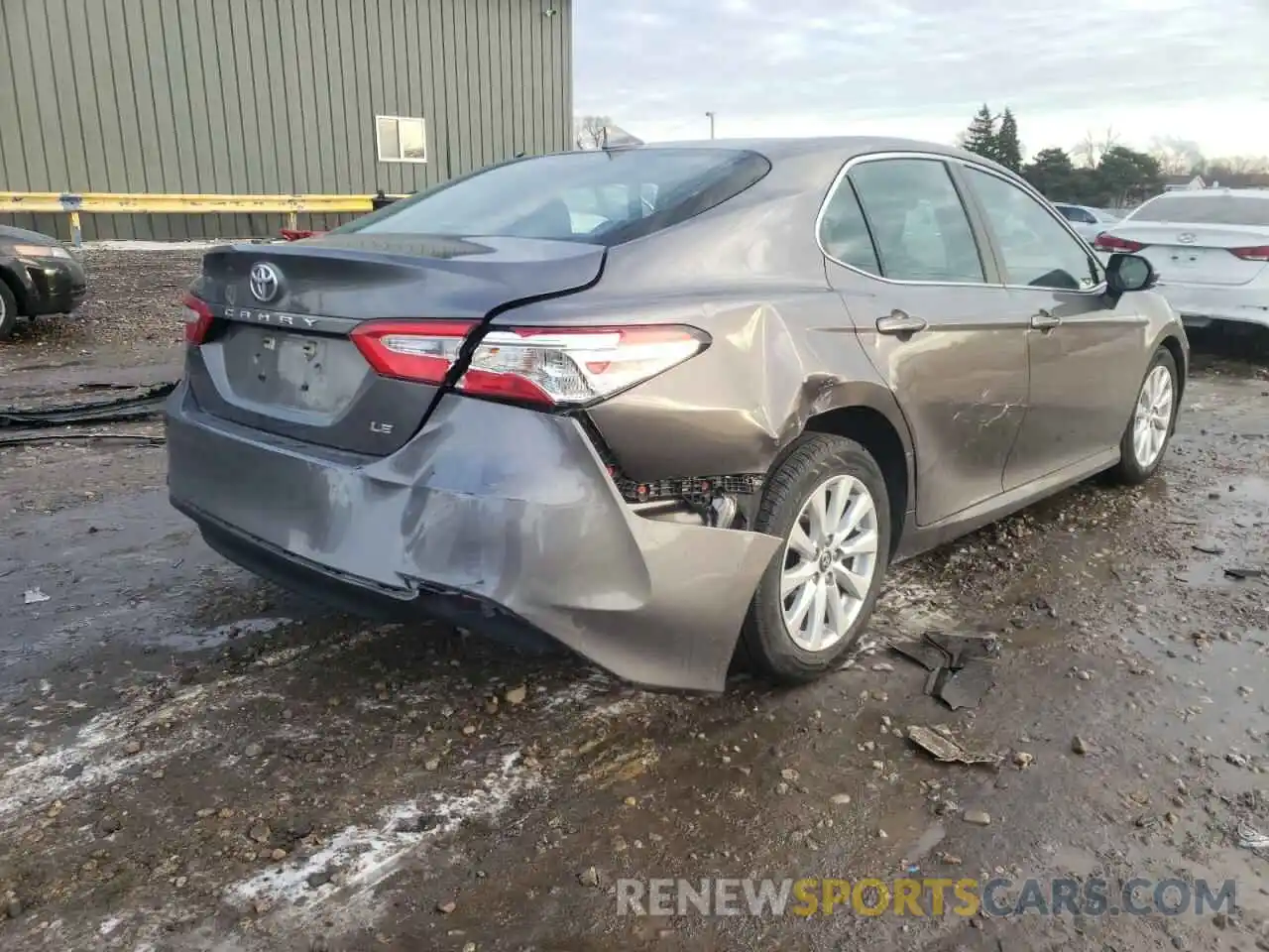 4 Photograph of a damaged car 4T1B11HK9KU754538 TOYOTA CAMRY 2019