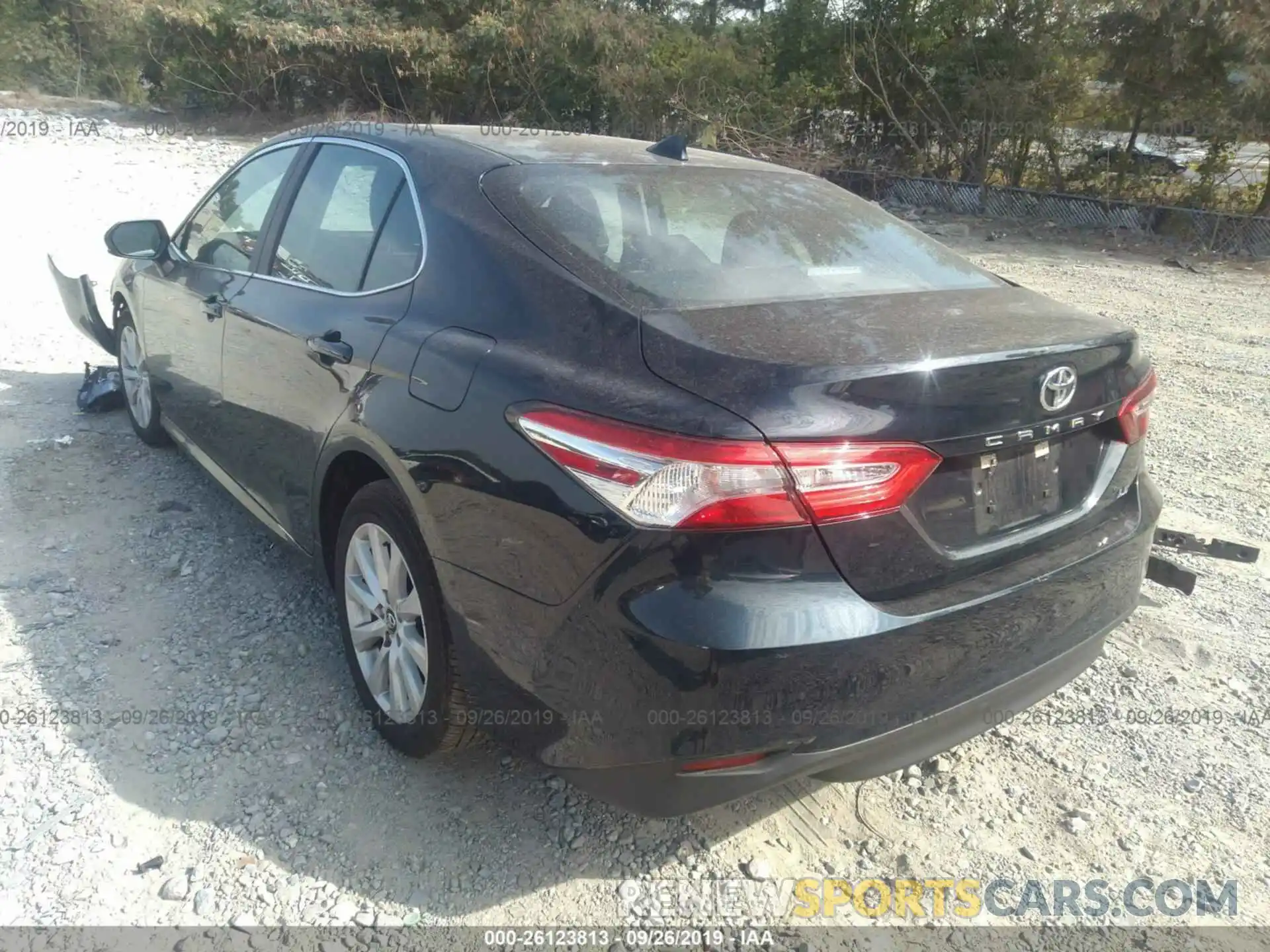 3 Photograph of a damaged car 4T1B11HK9KU754880 TOYOTA CAMRY 2019