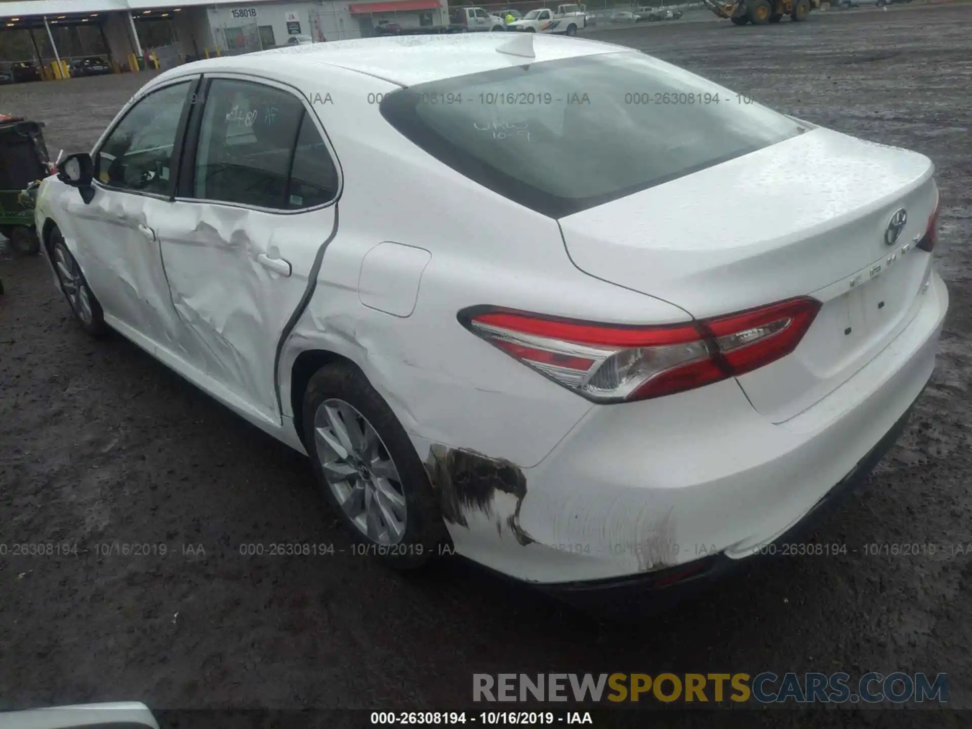 3 Photograph of a damaged car 4T1B11HK9KU754944 TOYOTA CAMRY 2019