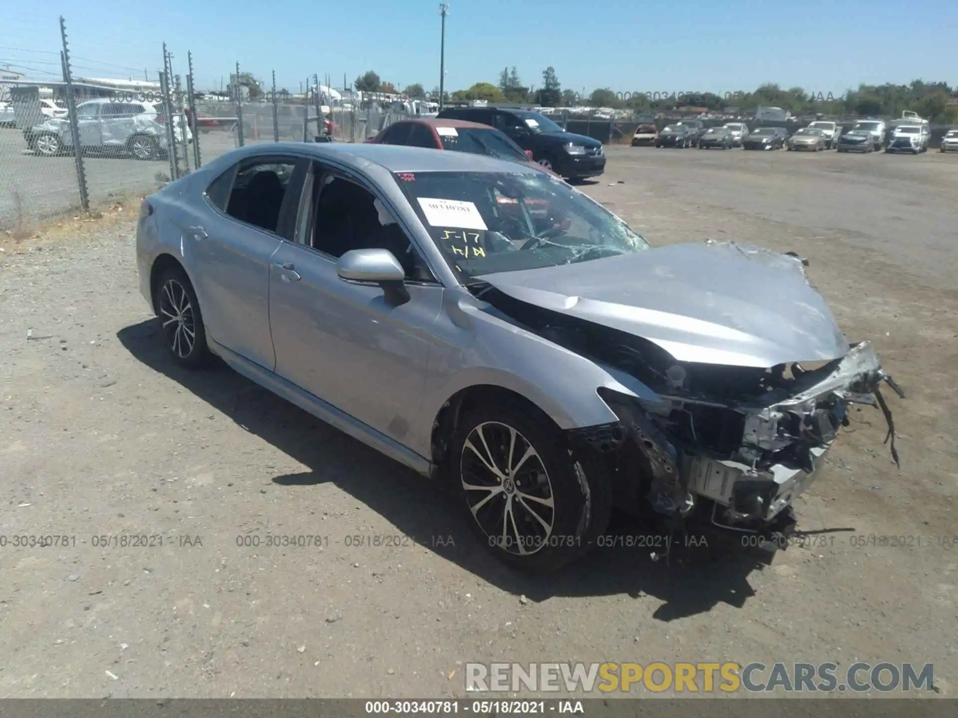 1 Photograph of a damaged car 4T1B11HK9KU755110 TOYOTA CAMRY 2019