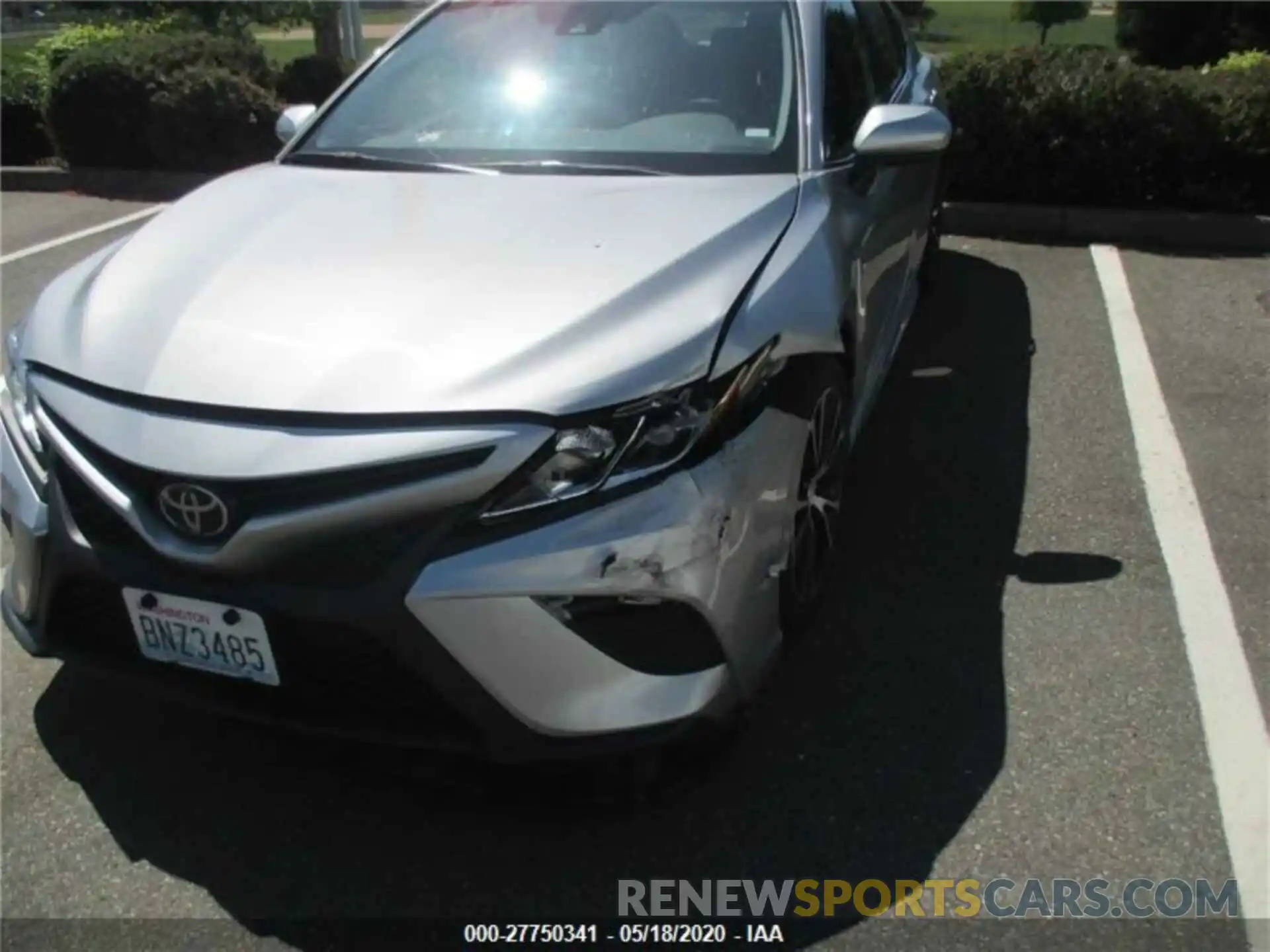 2 Photograph of a damaged car 4T1B11HK9KU755270 TOYOTA CAMRY 2019