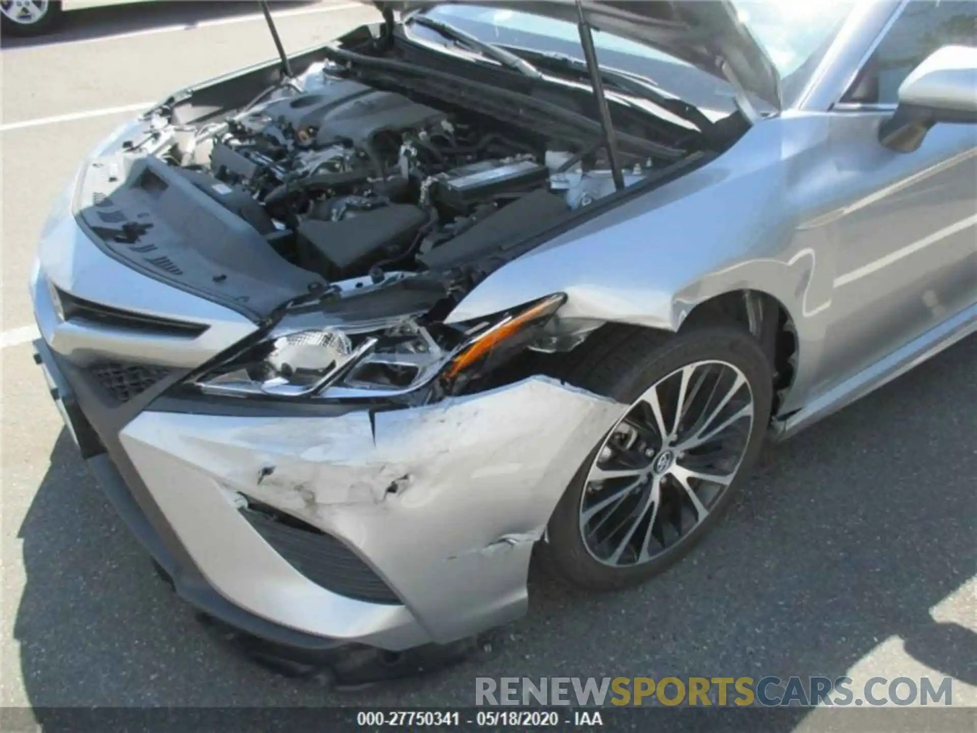 9 Photograph of a damaged car 4T1B11HK9KU755270 TOYOTA CAMRY 2019