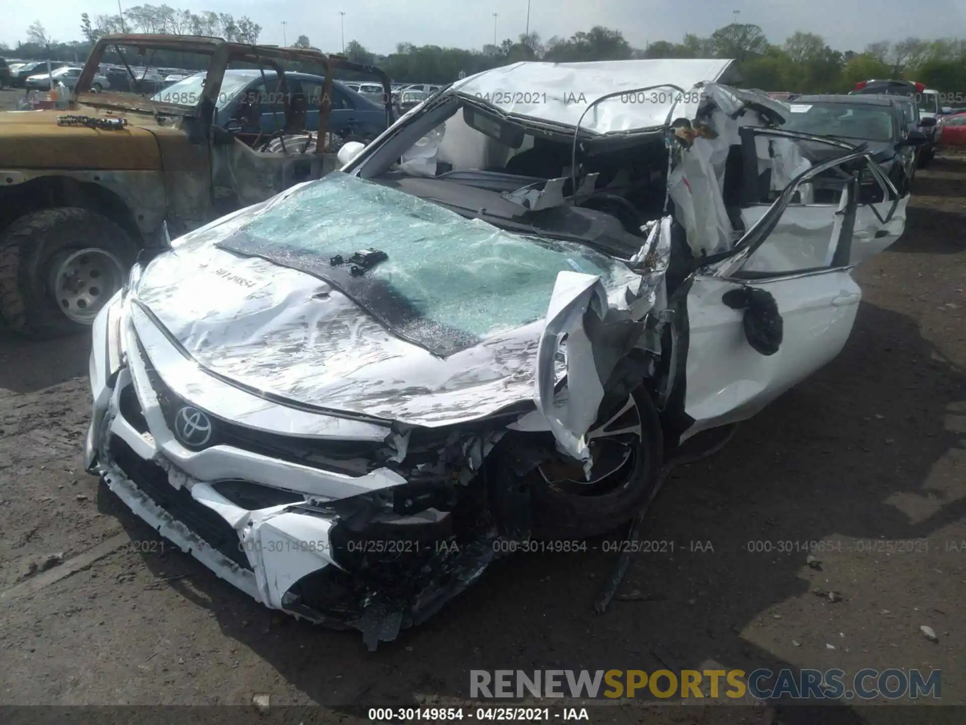 2 Photograph of a damaged car 4T1B11HK9KU755561 TOYOTA CAMRY 2019