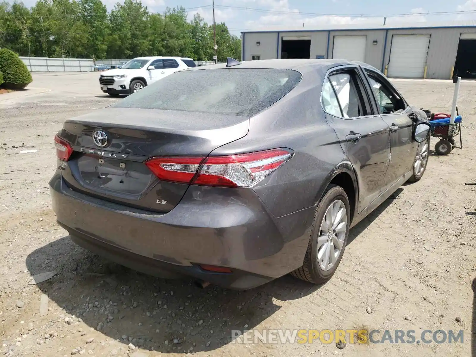 4 Фотография поврежденного автомобиля 4T1B11HK9KU756645 TOYOTA CAMRY 2019