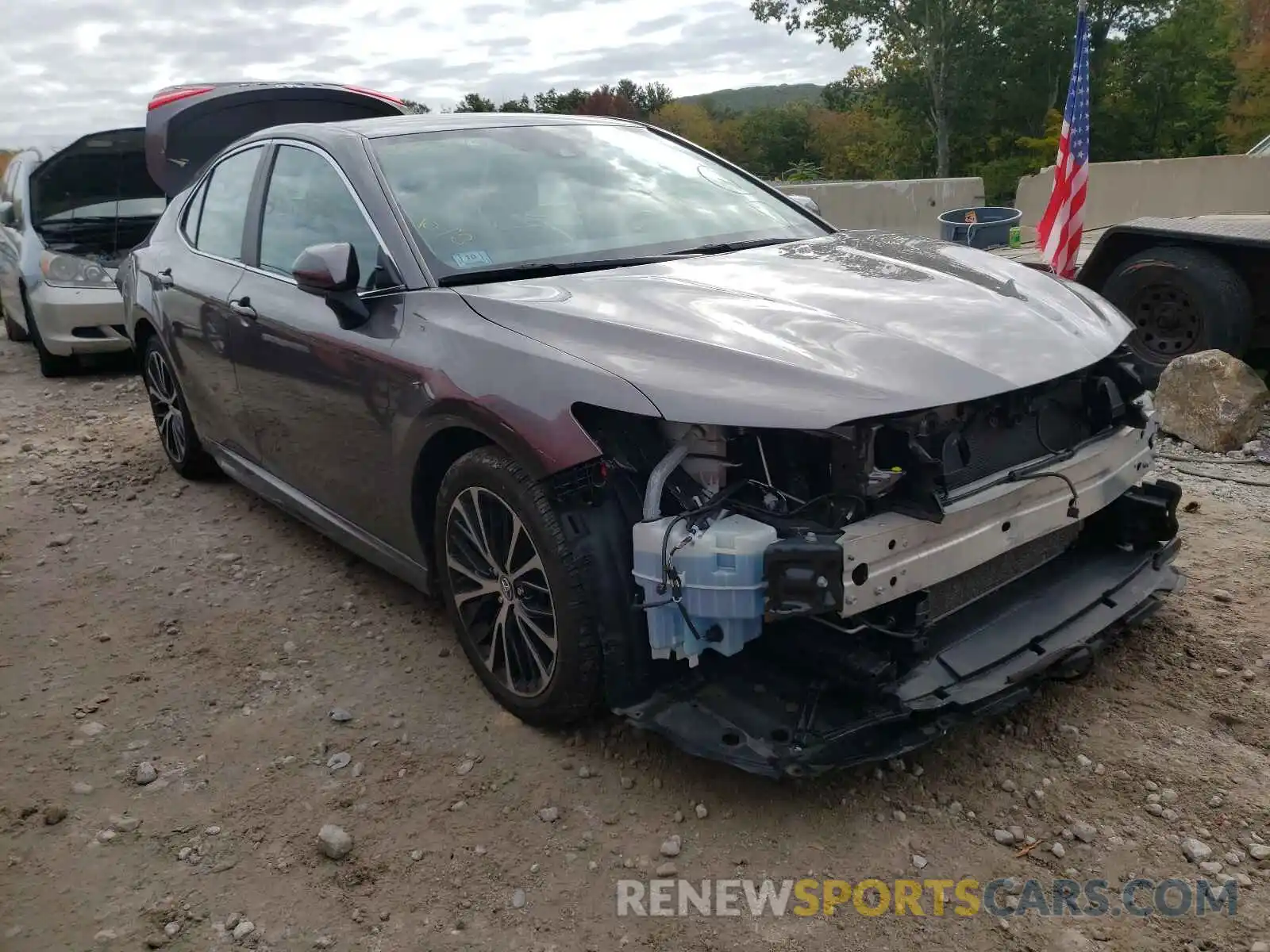 1 Photograph of a damaged car 4T1B11HK9KU757214 TOYOTA CAMRY 2019