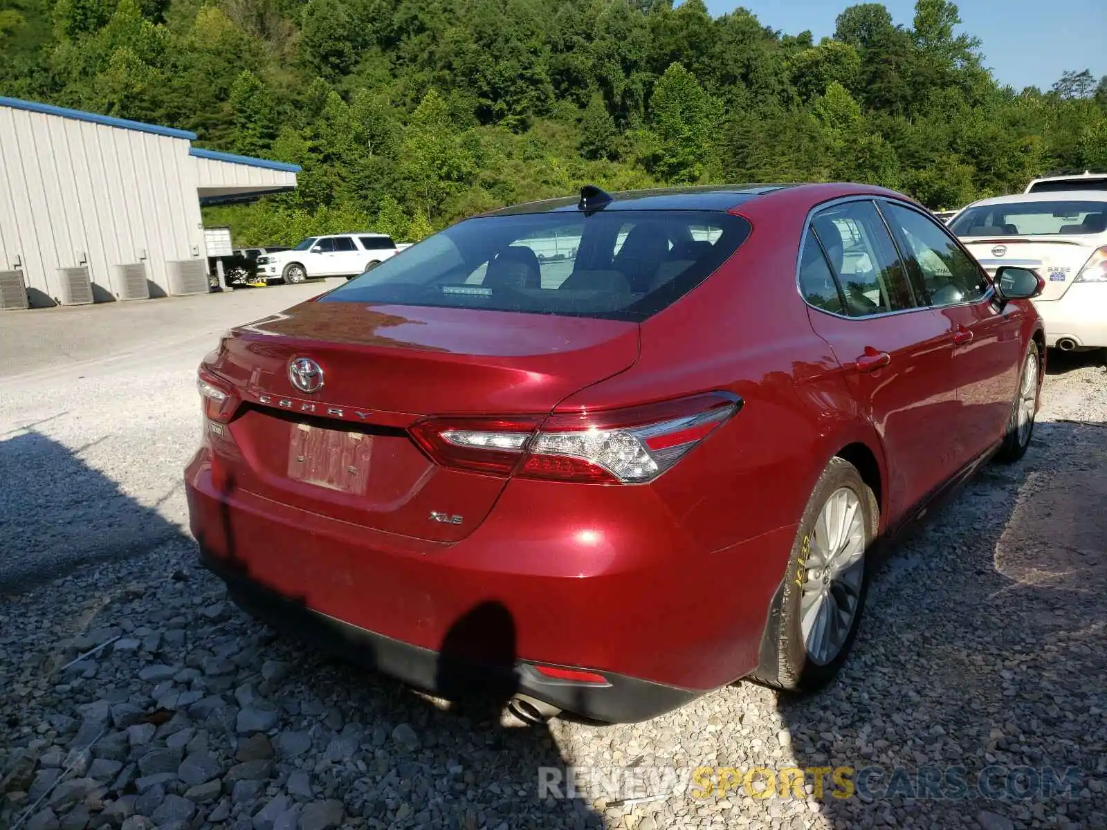 4 Photograph of a damaged car 4T1B11HK9KU758010 TOYOTA CAMRY 2019